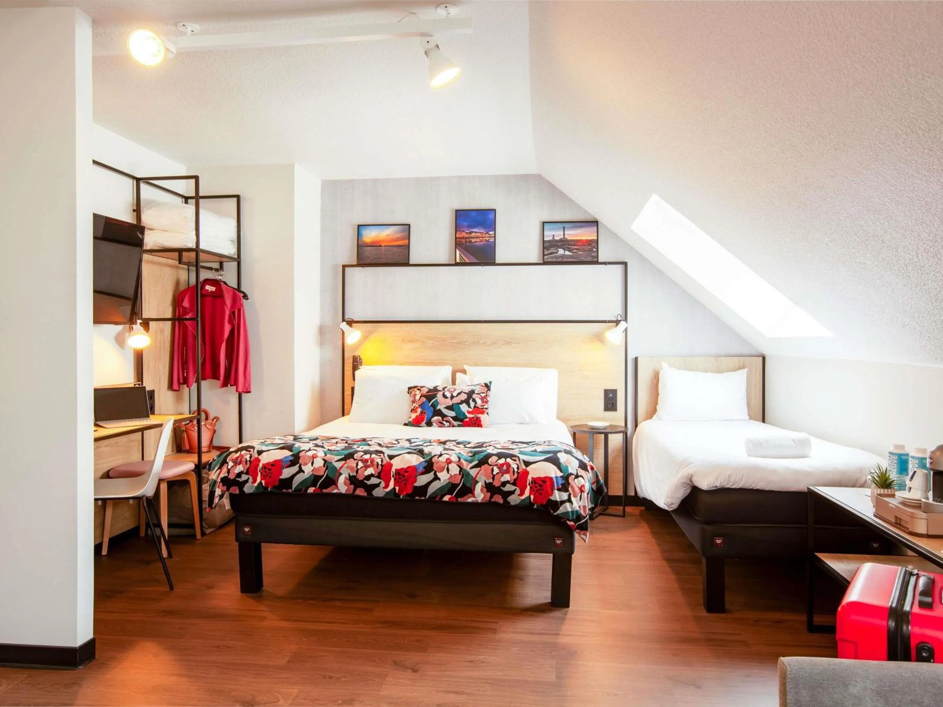 Other, Bed in ibis Cherbourg La Glacerie