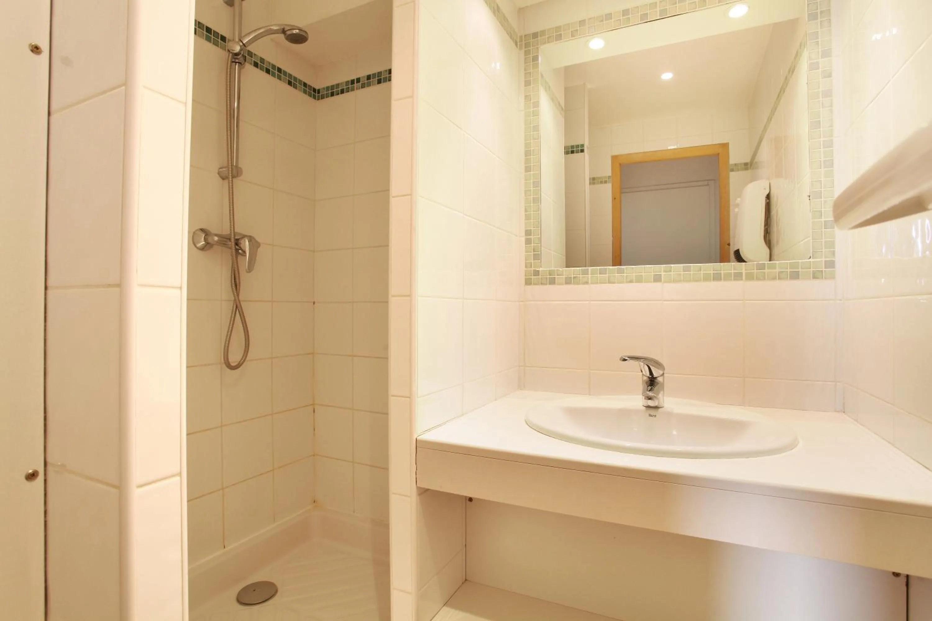 Bathroom in Résidence Odalys Le Village