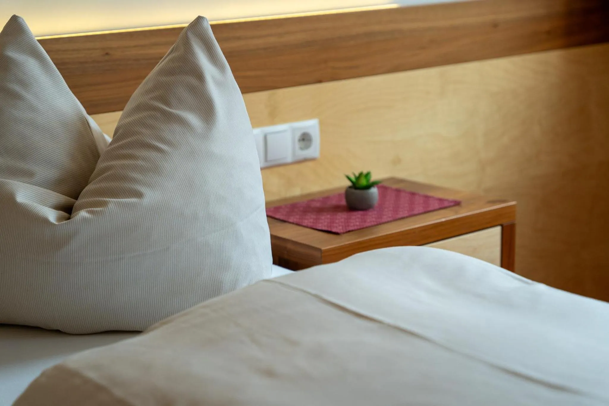 Bedroom, Bed in SonnenHOF hotel gerlos centrum