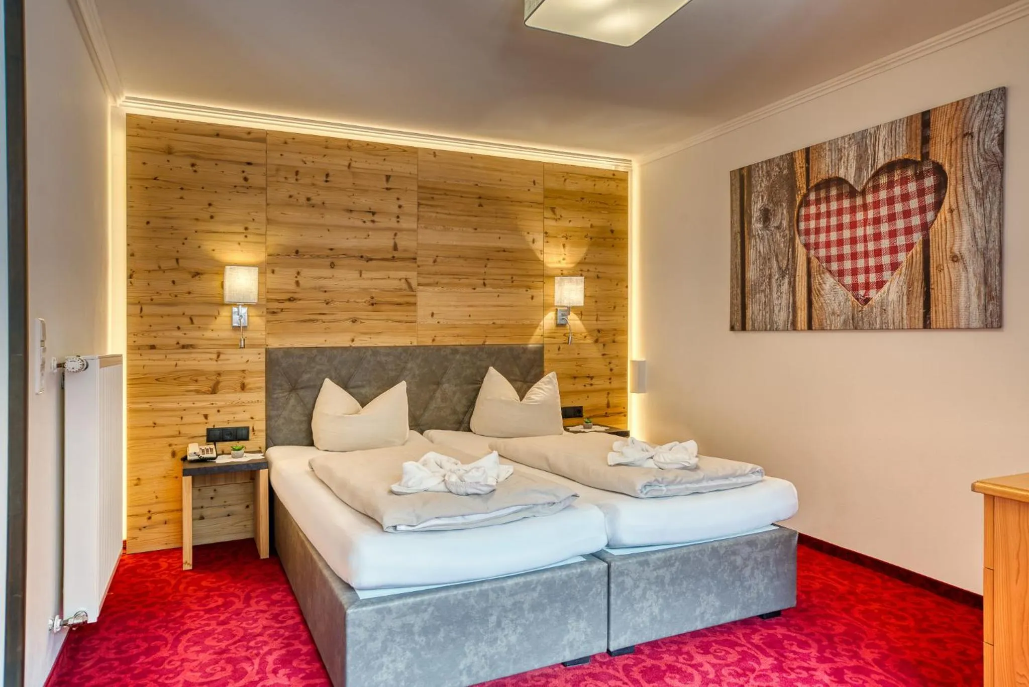 Bedroom, Bed in SonnenHOF hotel gerlos centrum