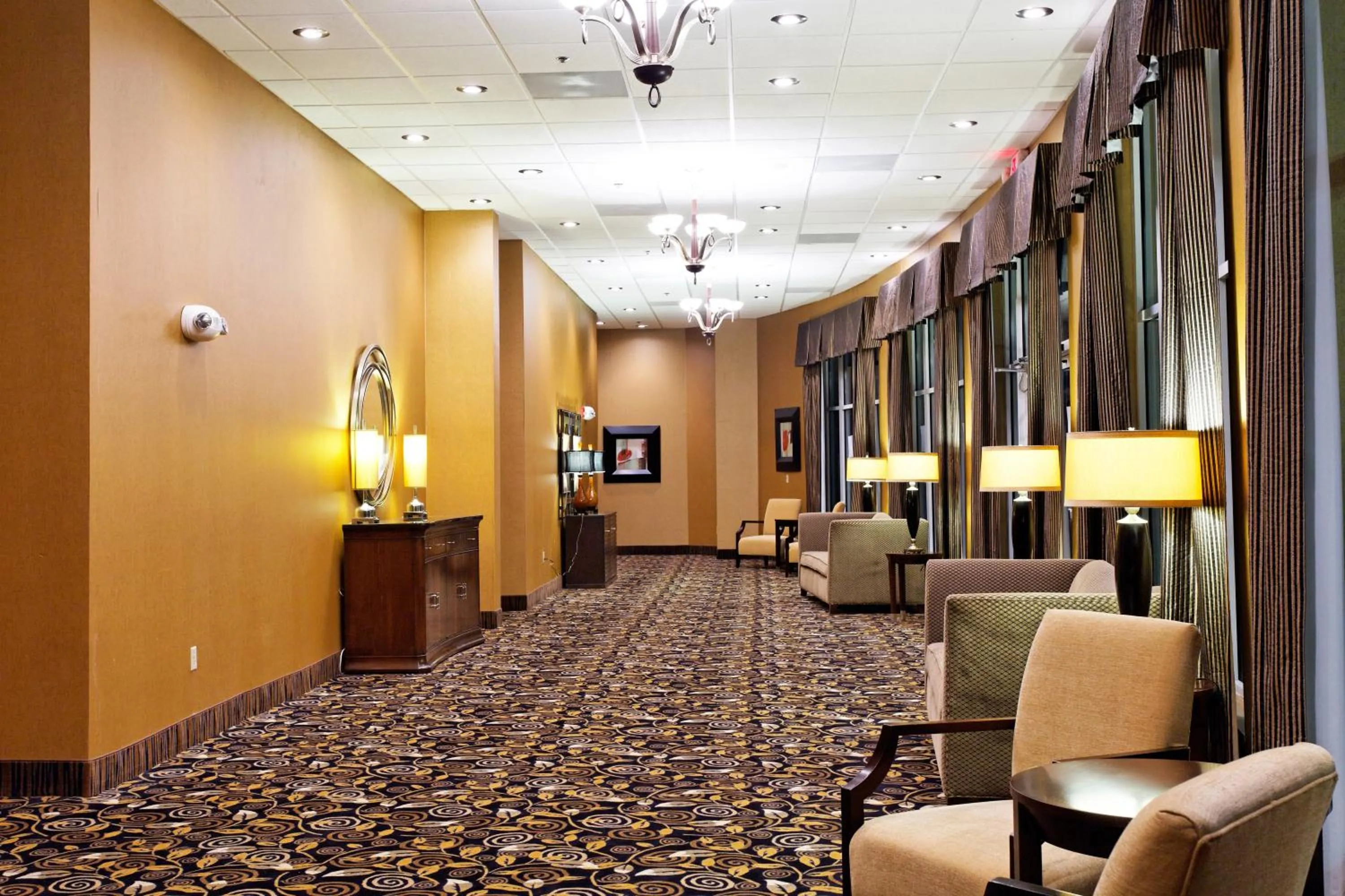 Meeting/conference room in Holiday Inn Hotels Batesville by IHG