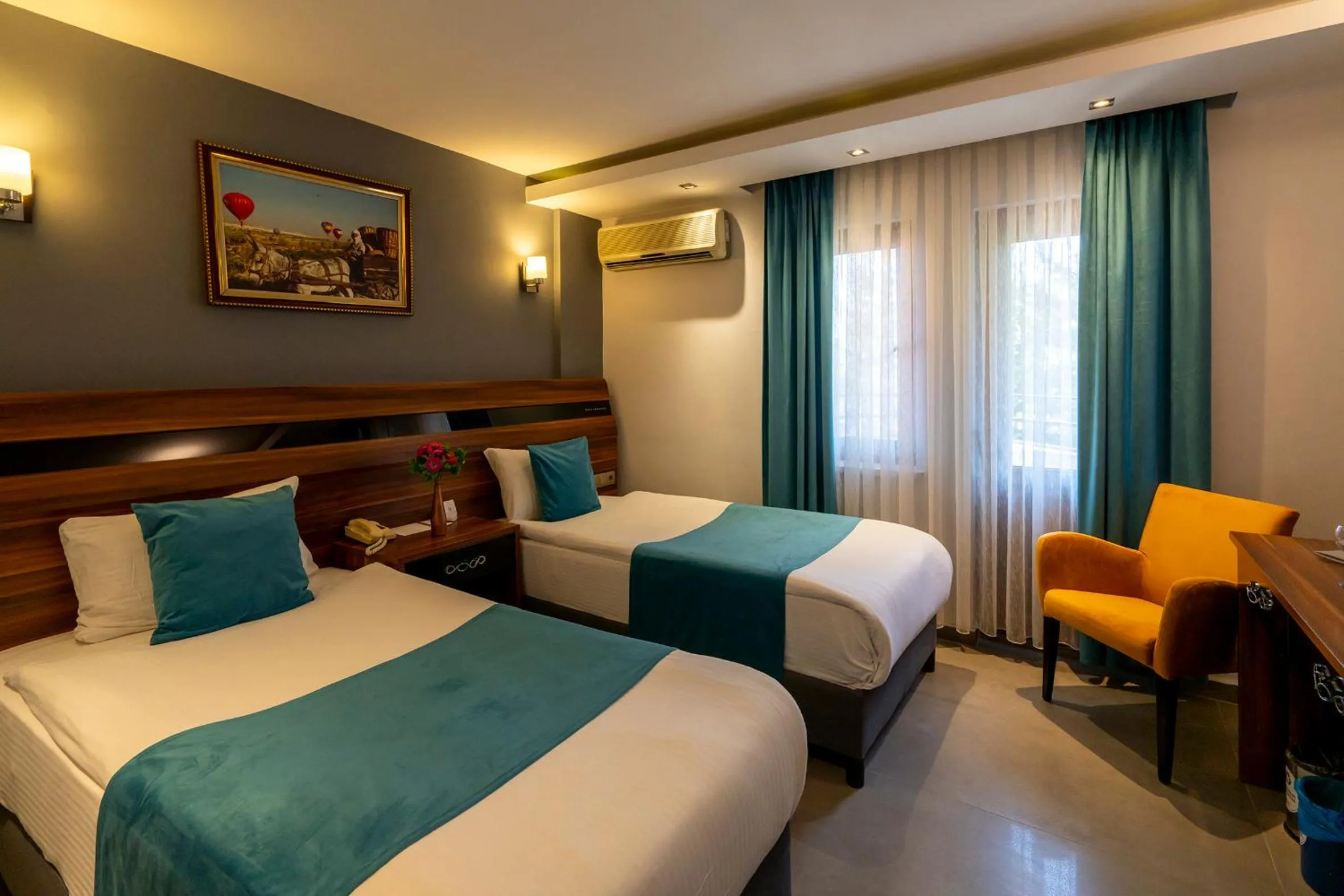 Bed in SIGNATURE GARDEN AVANOS Hotel & SPA