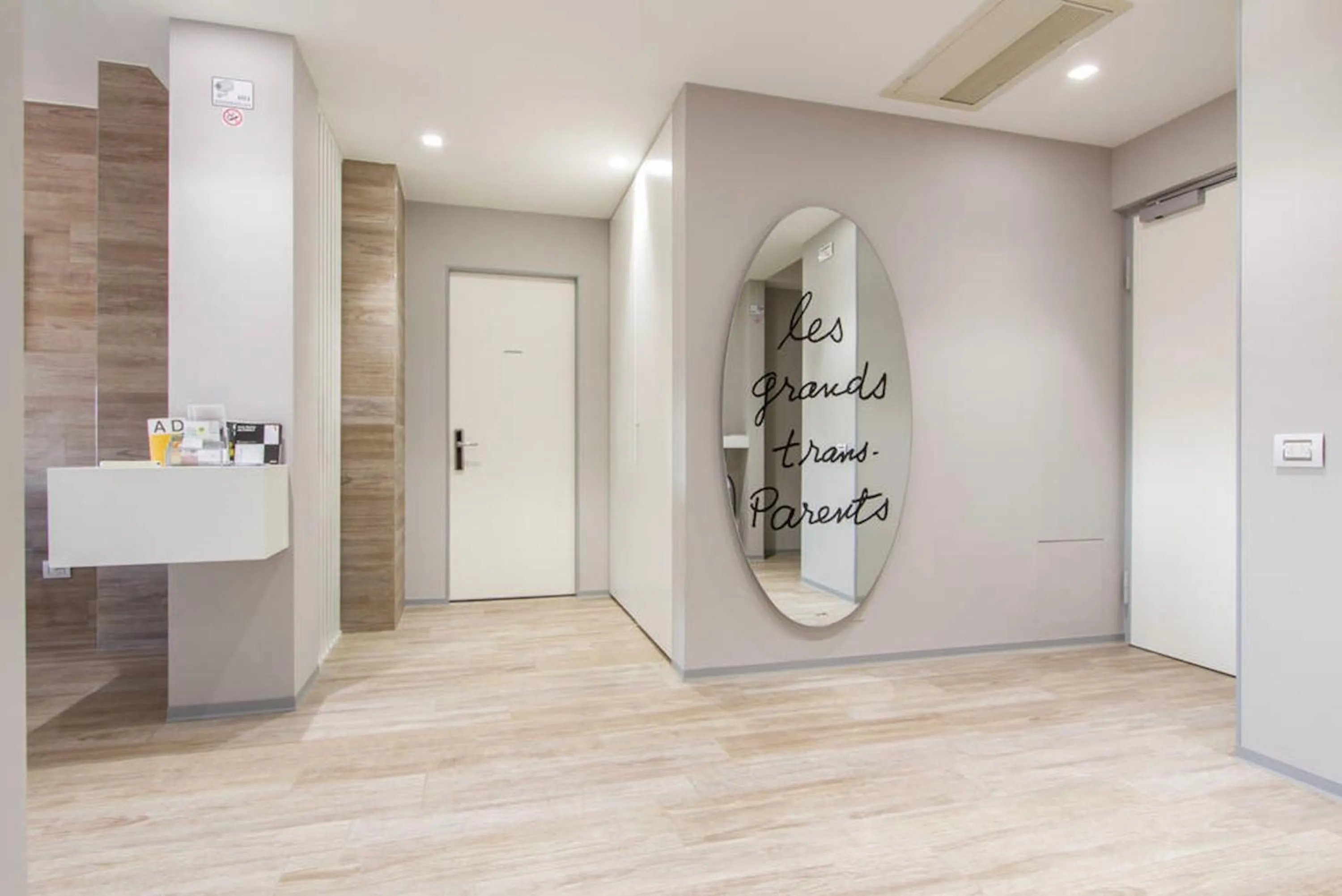 Internal: Not applicable to any particular room in Ginevra Rooms