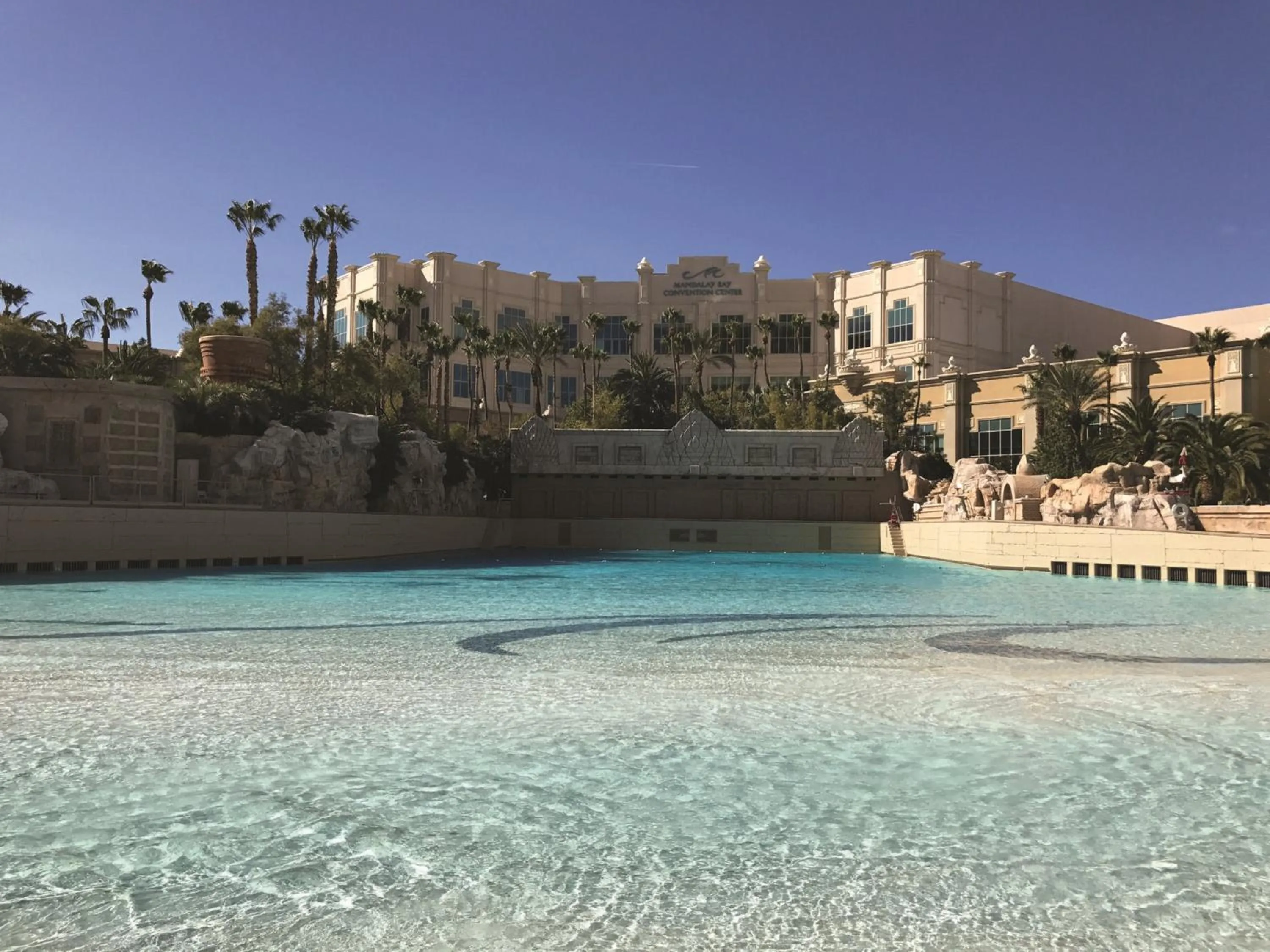 Swimming pool in Mandalay Bay