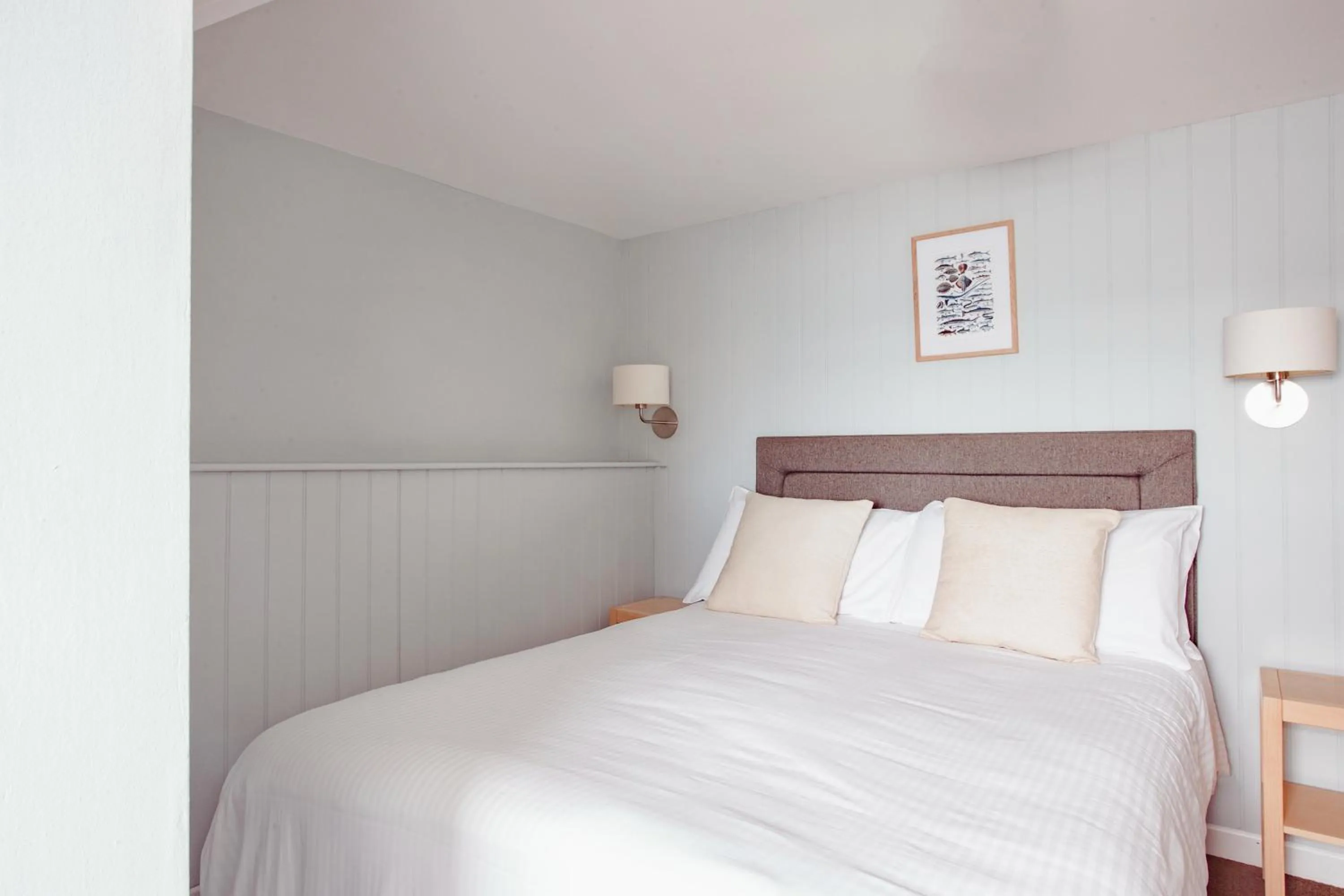 Bedroom, Bed in The Bay Hotel