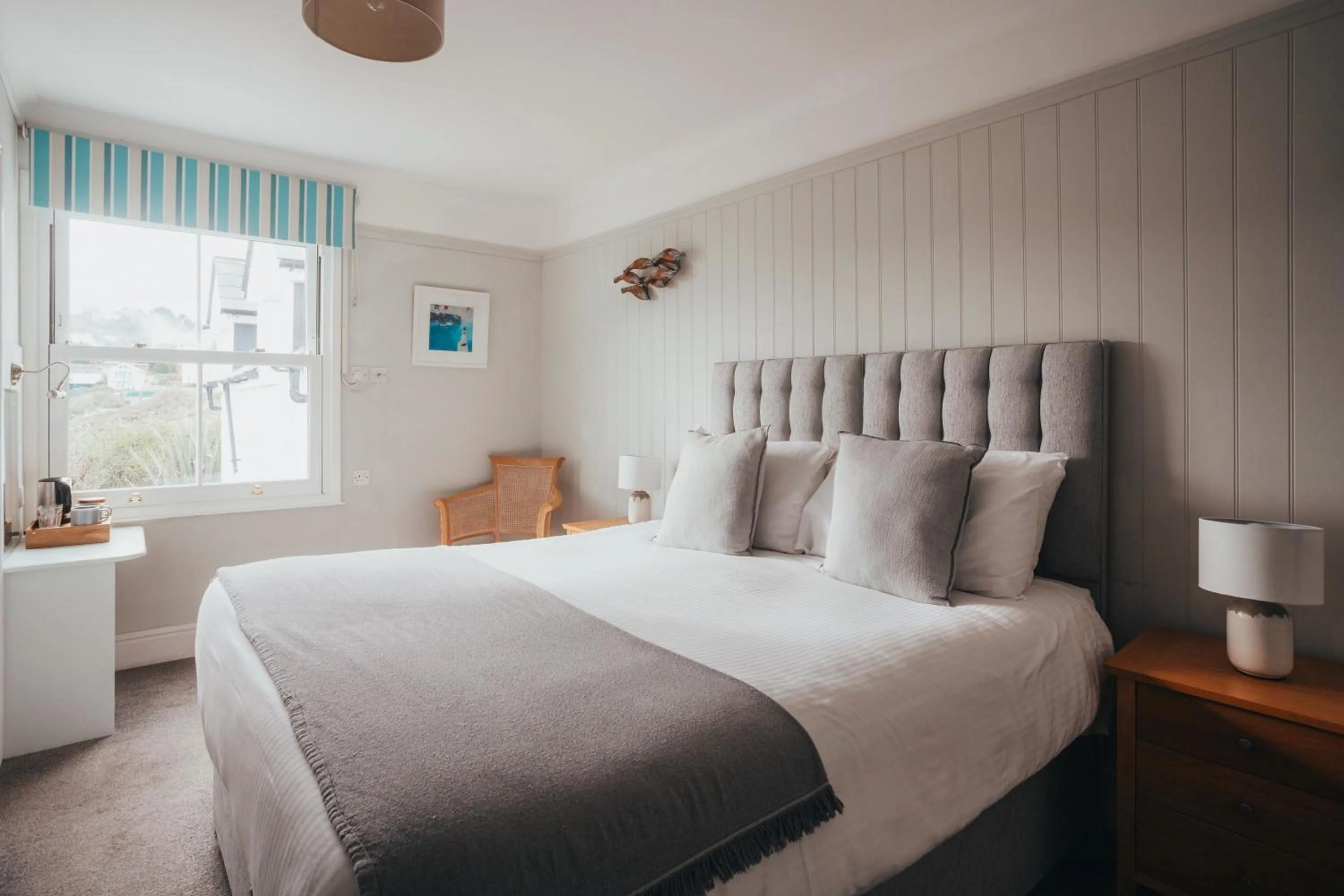 Bedroom, Bed in The Bay Hotel