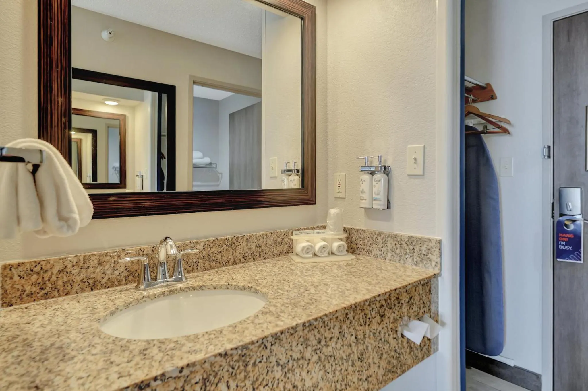 Bathroom in Holiday Inn Express Hotel & Suites Beatrice by IHG
