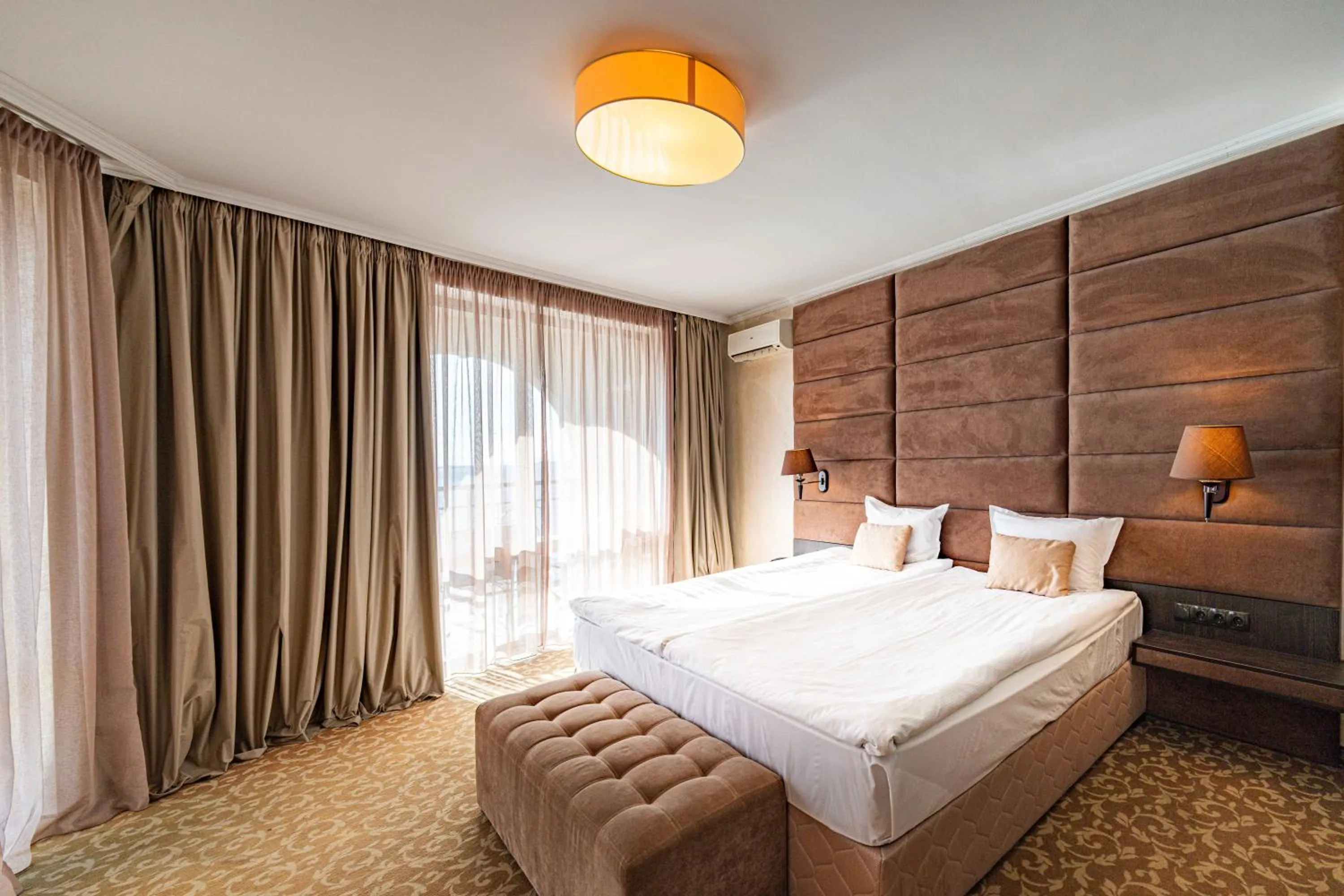 Bed in Grand Hotel Sveti Vlas - Fitness & SPA Hotel