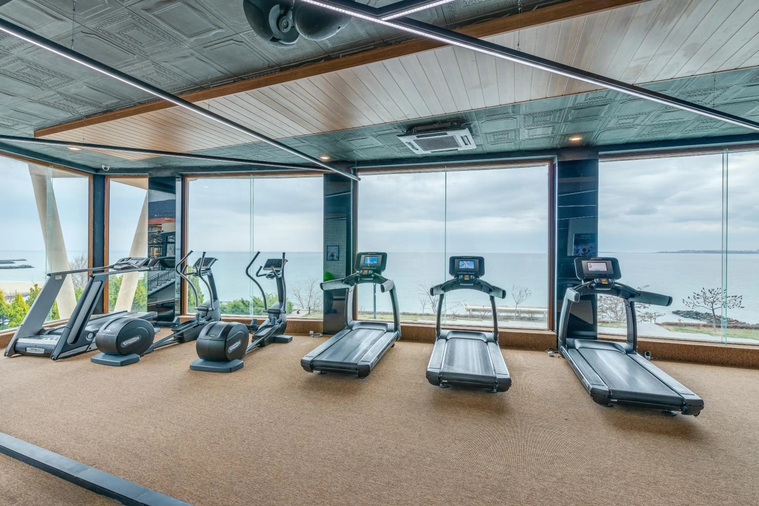 Fitness centre/facilities in Grand Hotel Sveti Vlas - Fitness & SPA Hotel