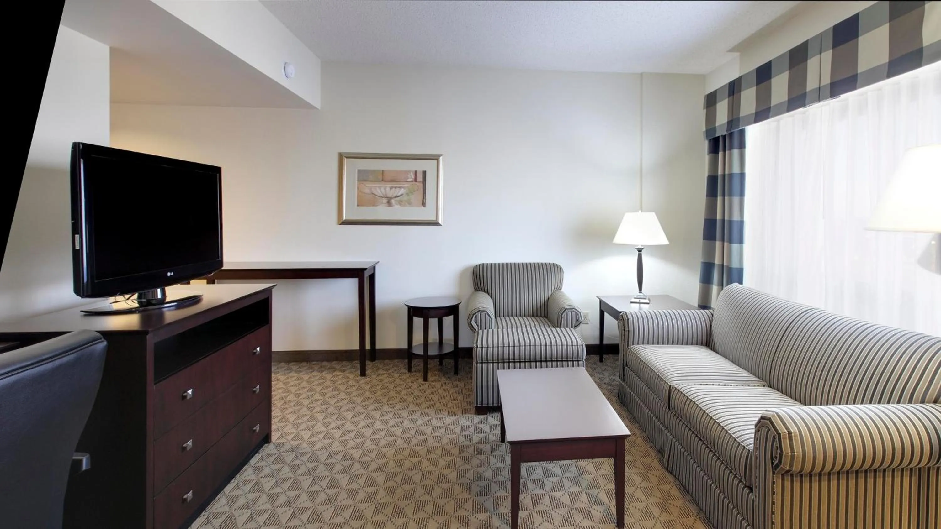 Photo of the whole room in Holiday Inn Springdale-Fayetteville Area by IHG