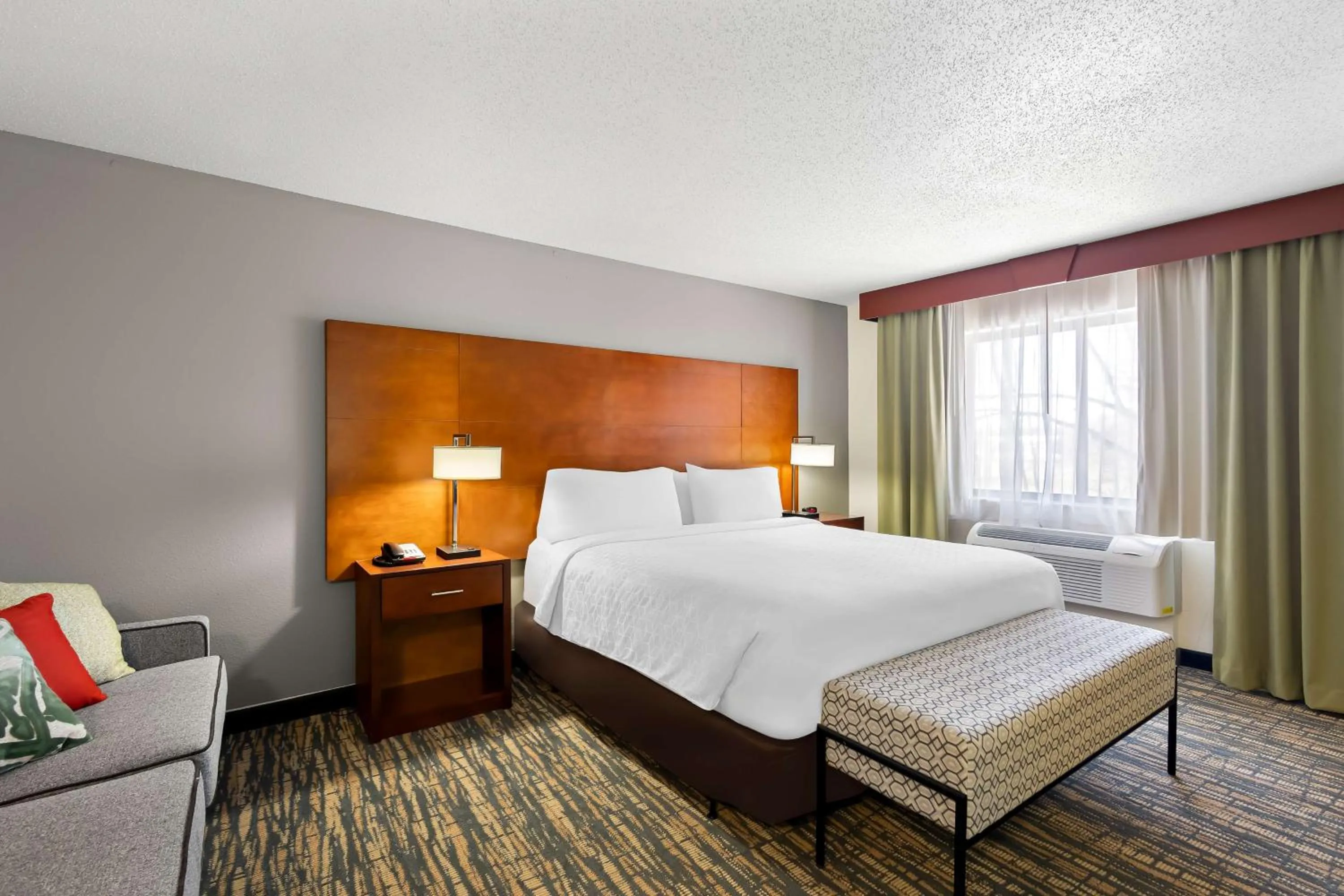Photo of the whole room, Bed in SureStay Plus by Best Western Fremont I-69