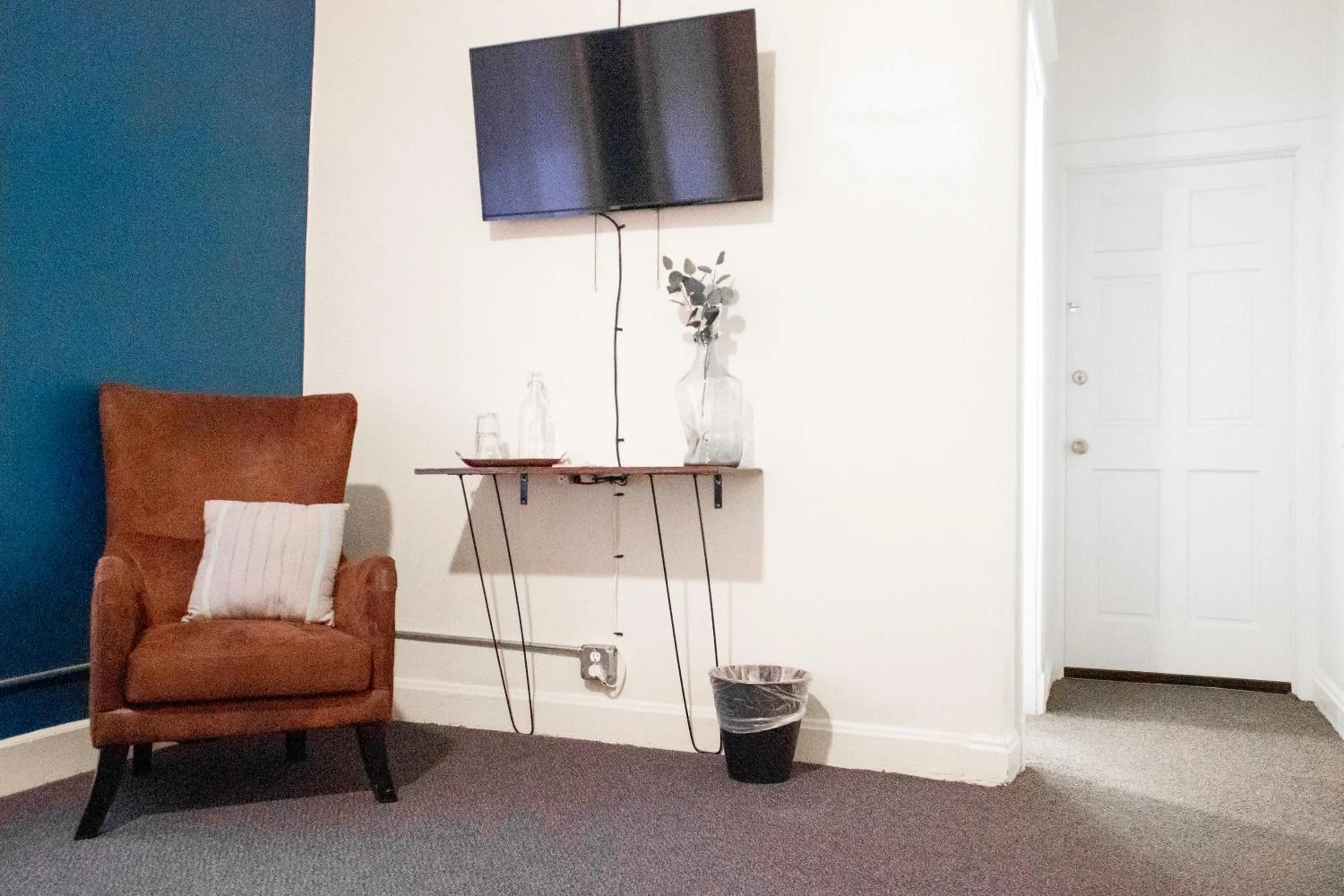 TV and multimedia in 11th Avenue Hostel