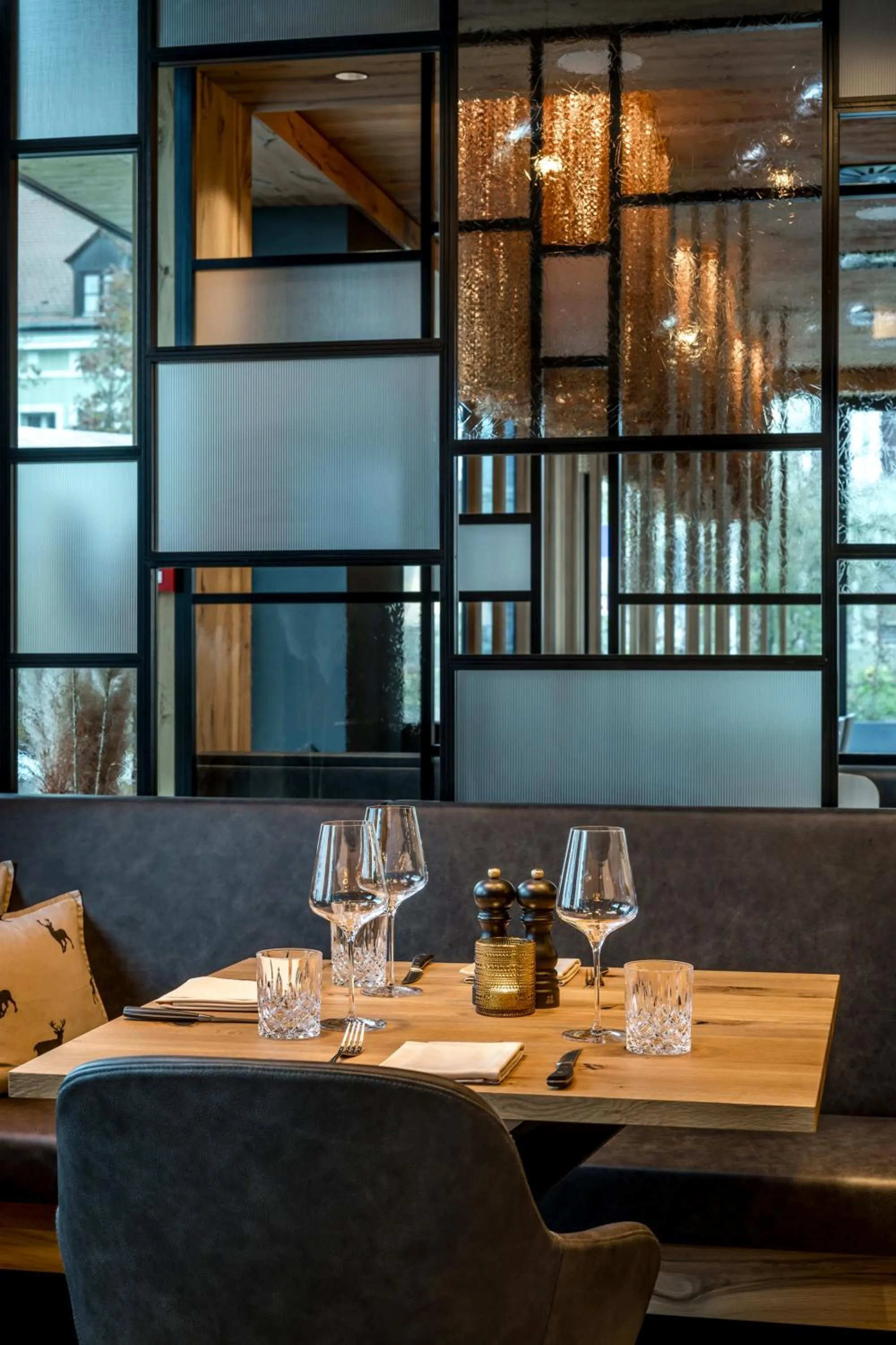 Restaurant/places to eat in WITTMANNs