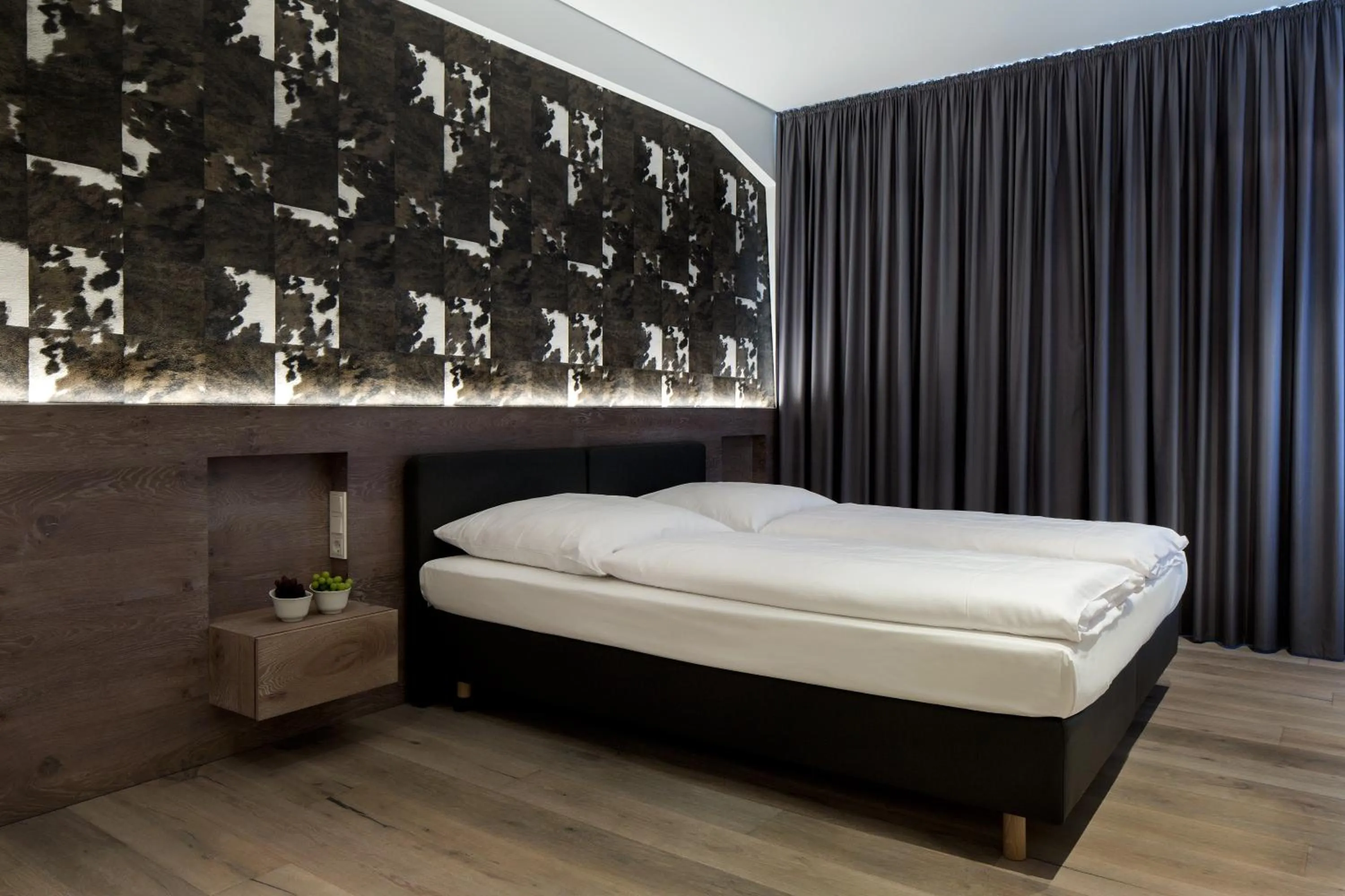 Bedroom, Bed in WITTMANNs