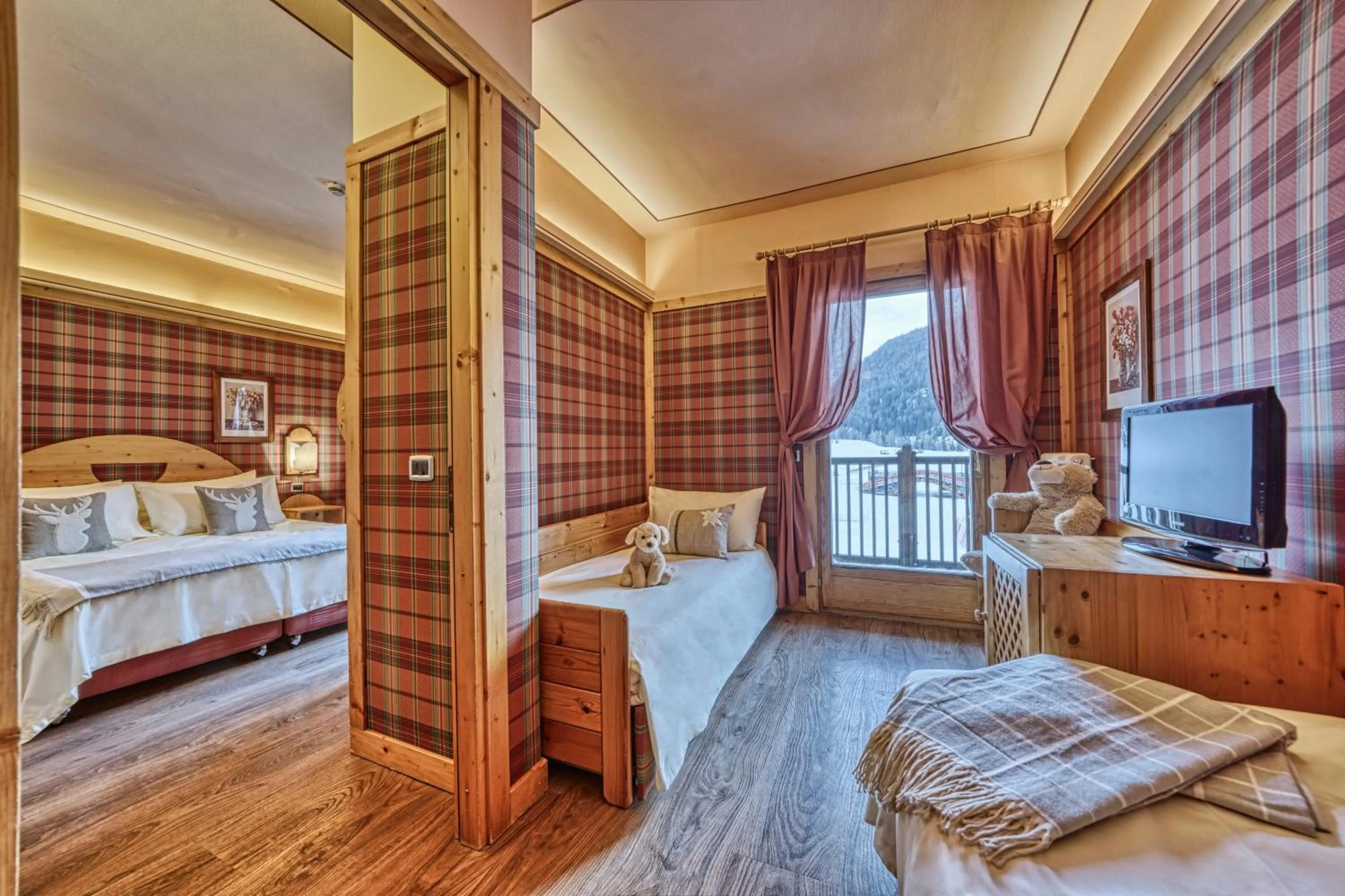 Bed in Hotel Sant'Orso - Mountain Lodge & Spa
