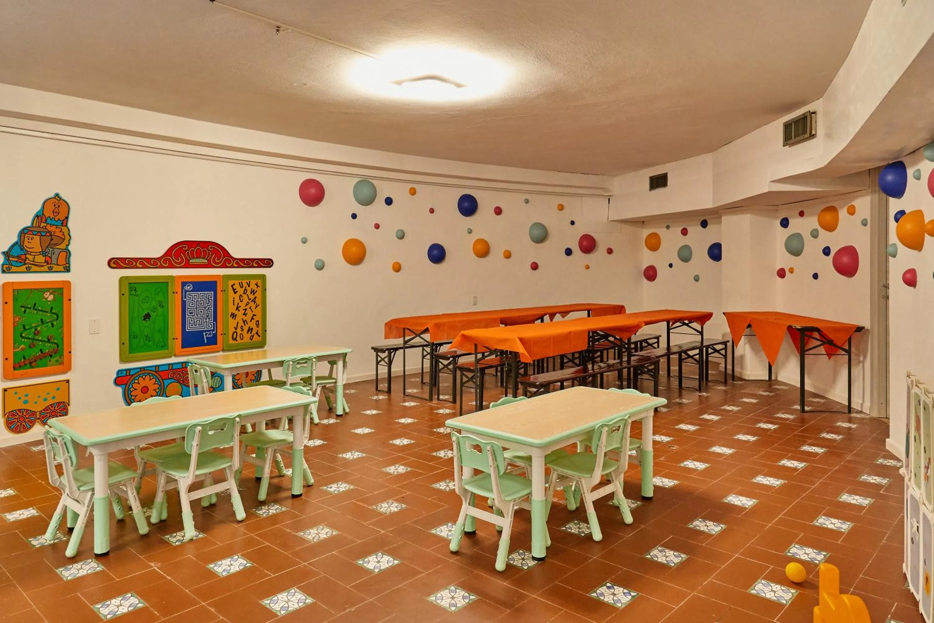 Children play ground in Club Esse Roccaruja