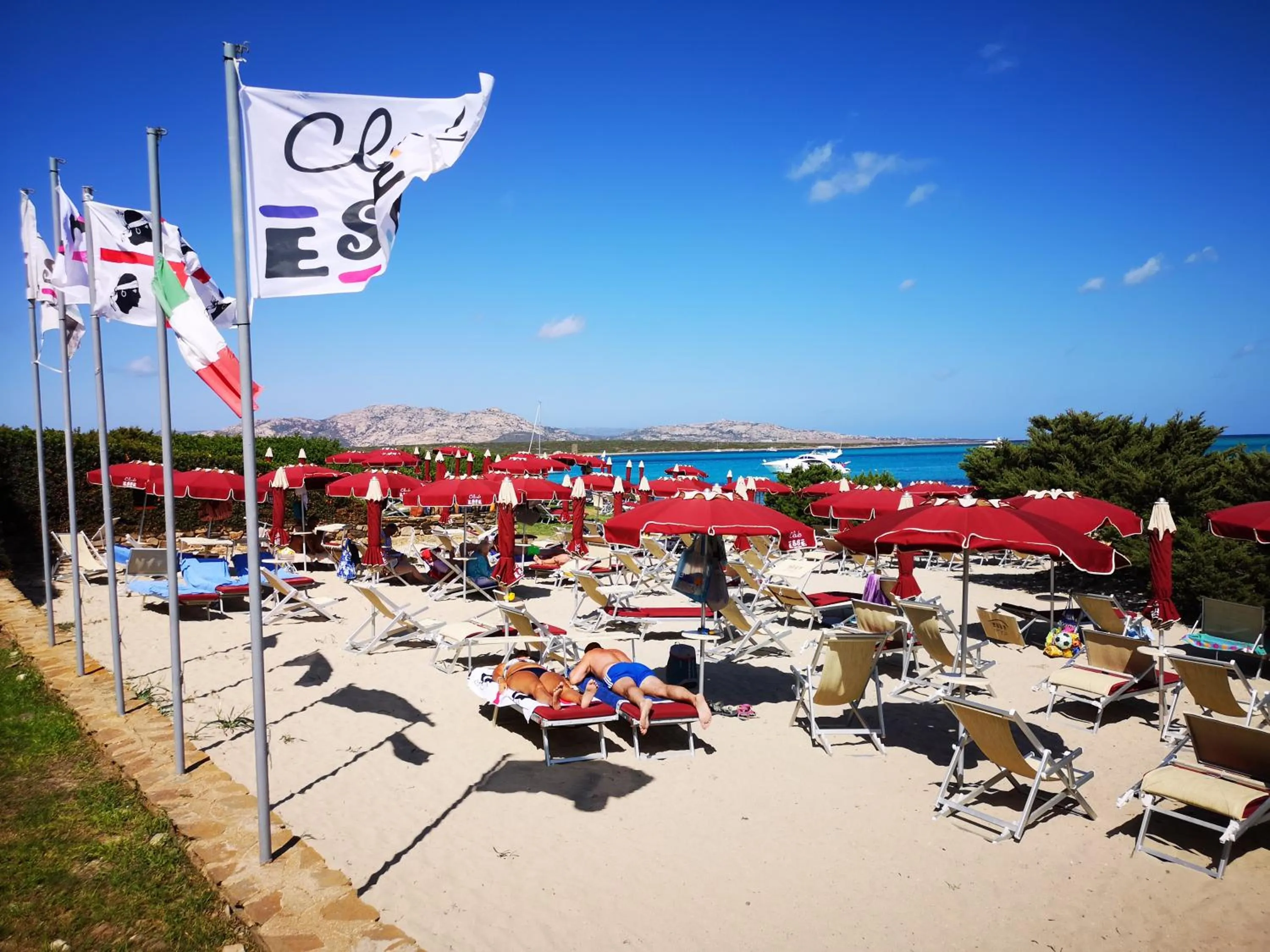 Beach in Club Esse Roccaruja