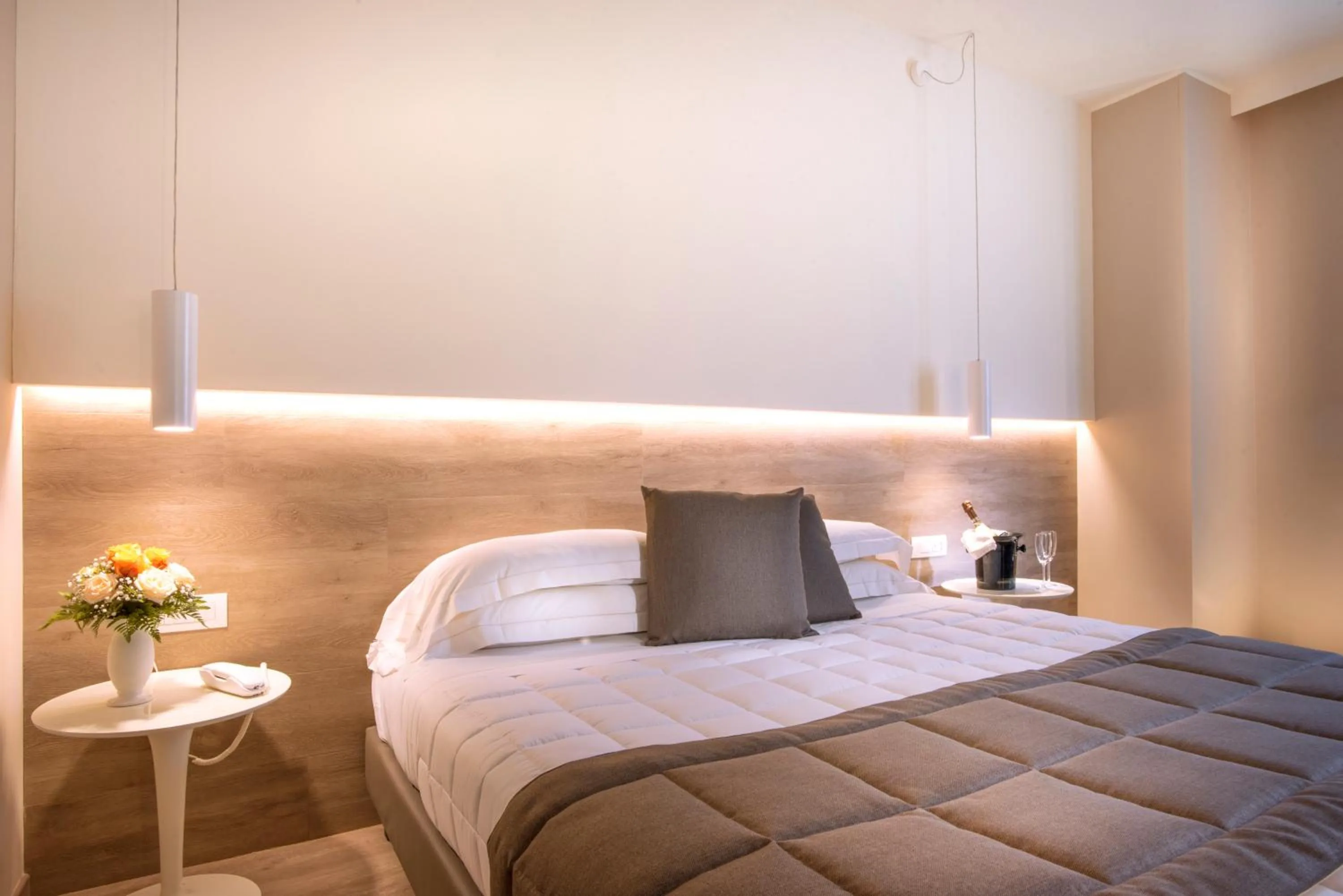 Bed in Guesia Village Hotel e Spa