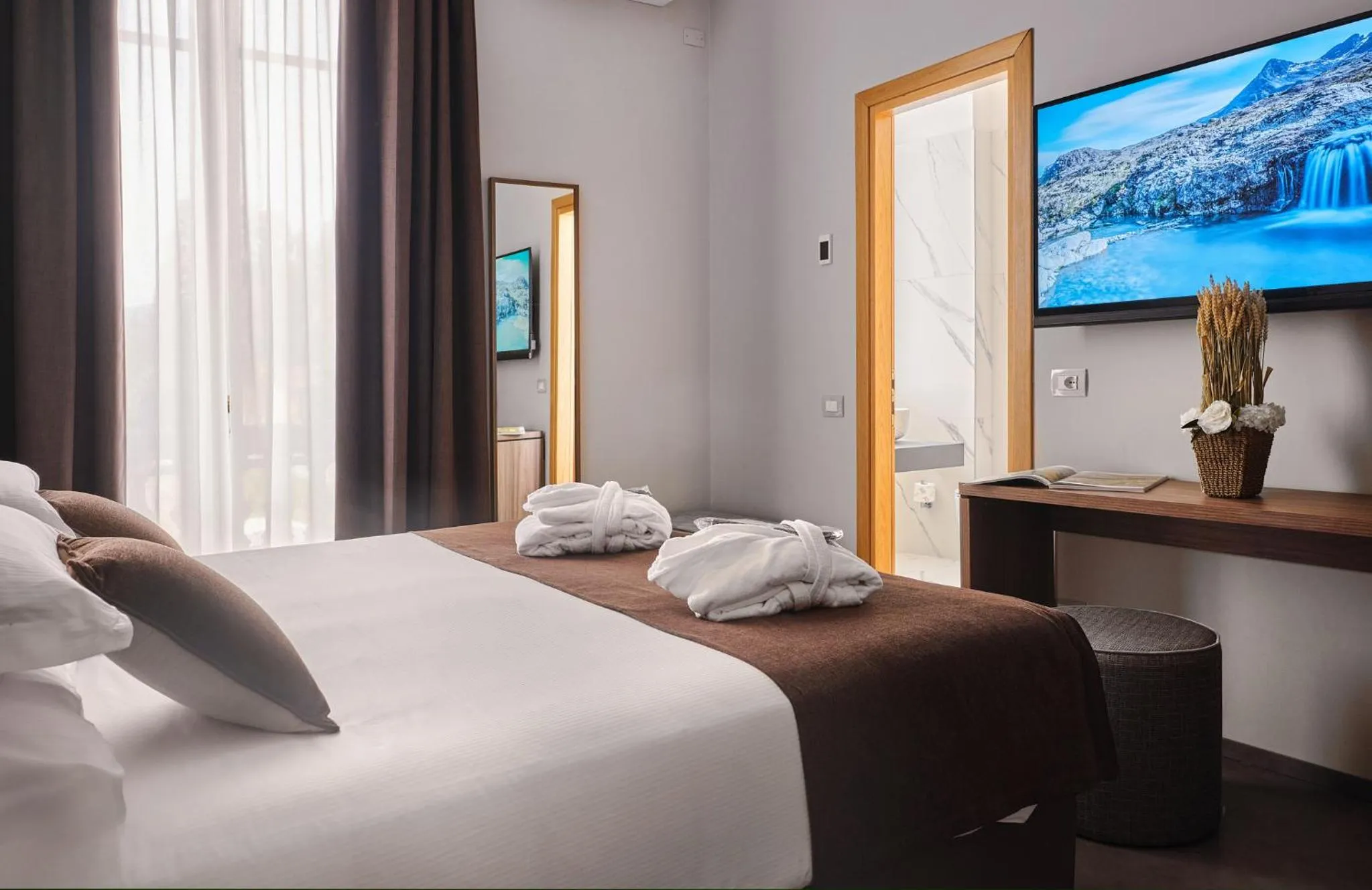 Bedroom, Bed in Hotel Ghiffa