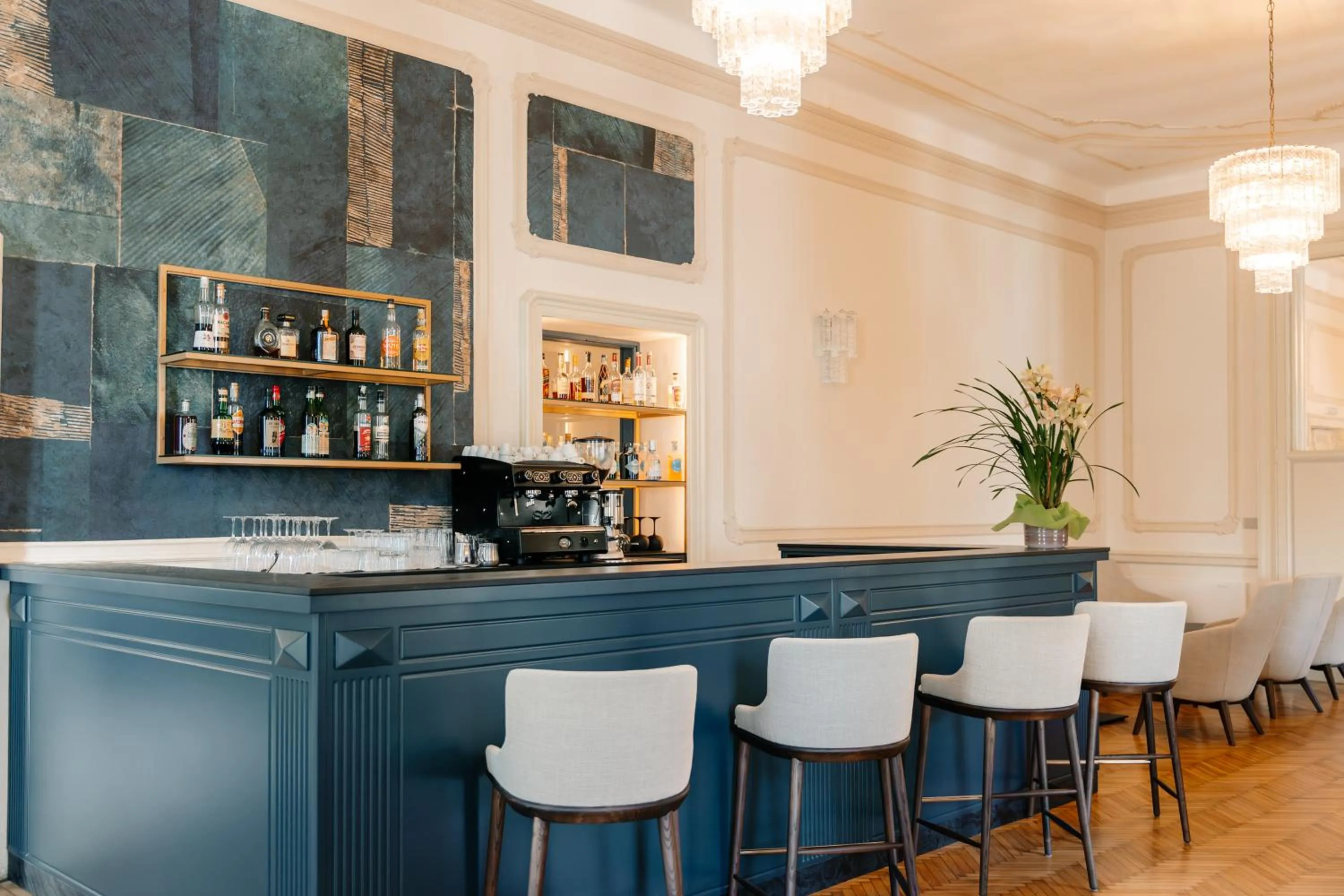 Lounge or bar in Hotel Ghiffa