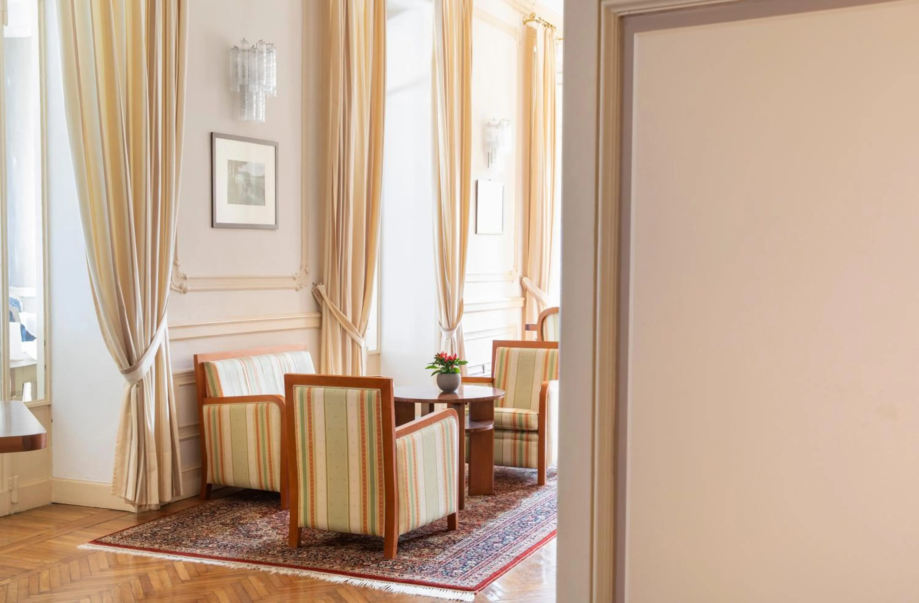 Lounge or bar in Hotel Ghiffa