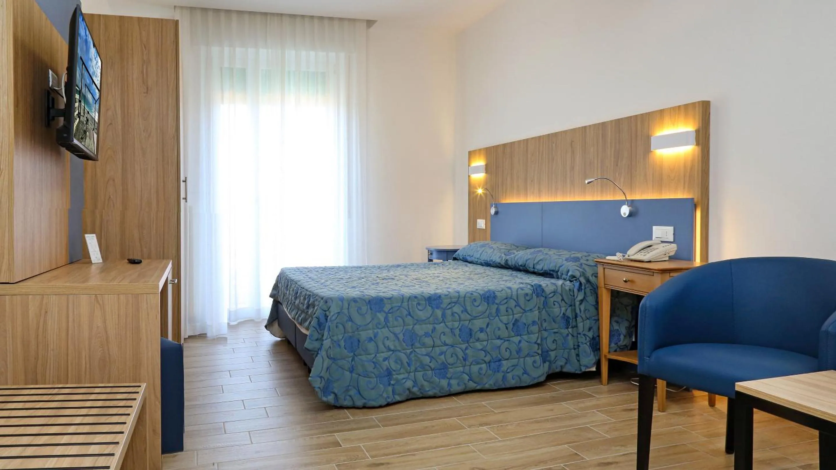 Bedroom in Hotel Marina