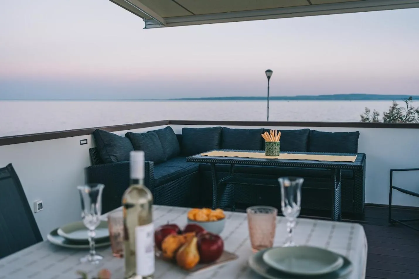 Fenyves Yacht Club Superior