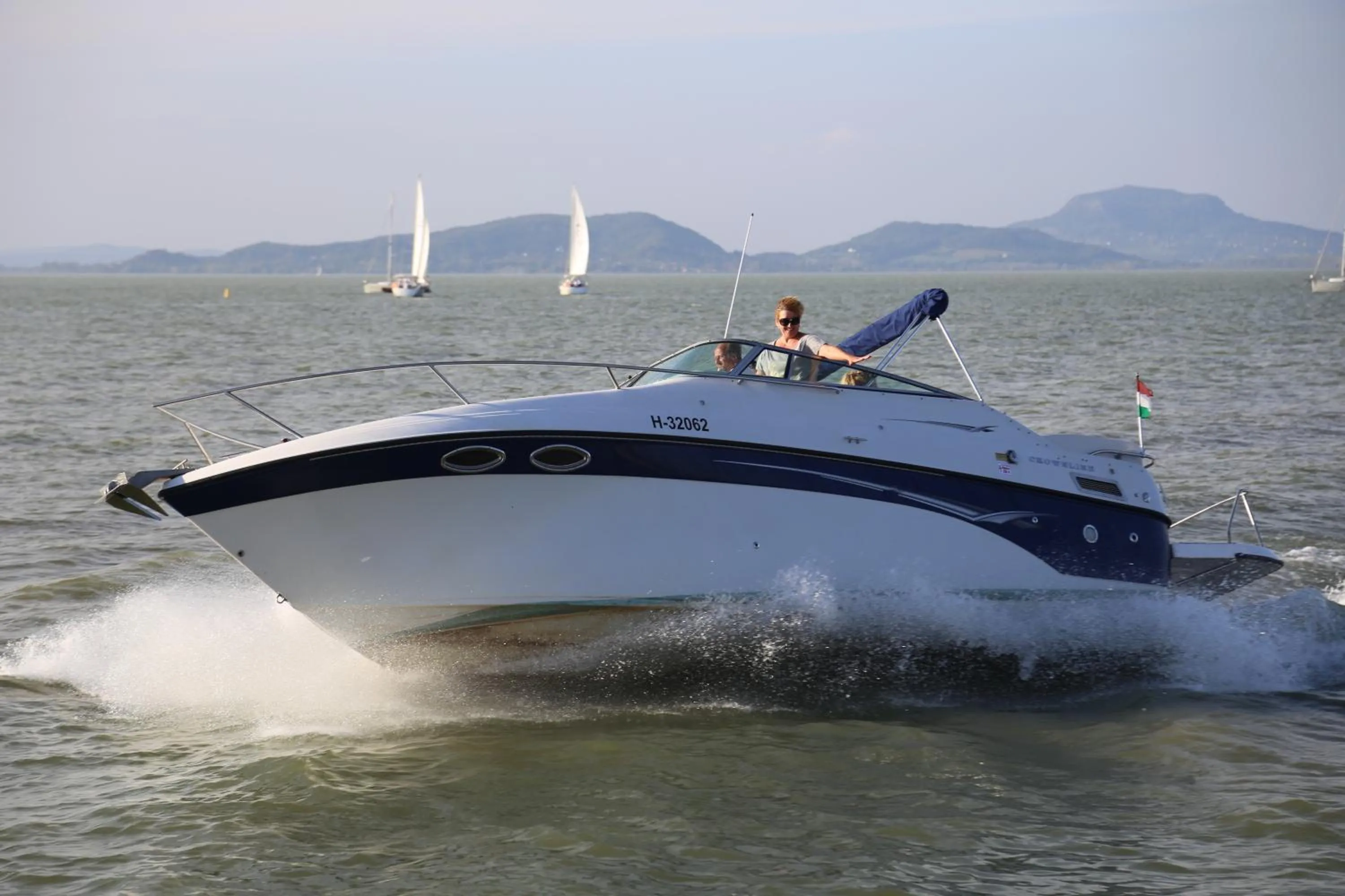 Activities in Fenyves Yacht Club Superior