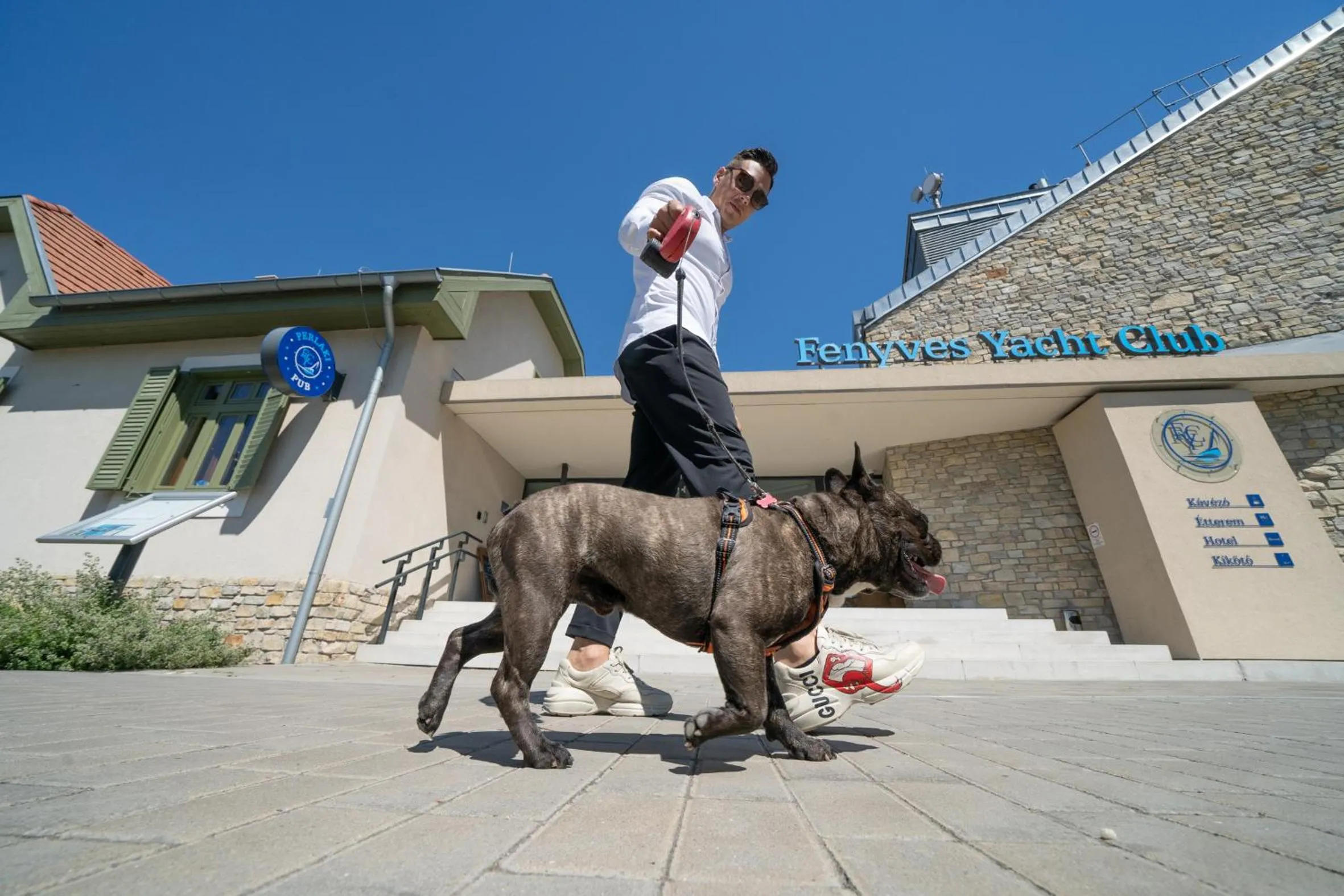 Fenyves Yacht Club Superior