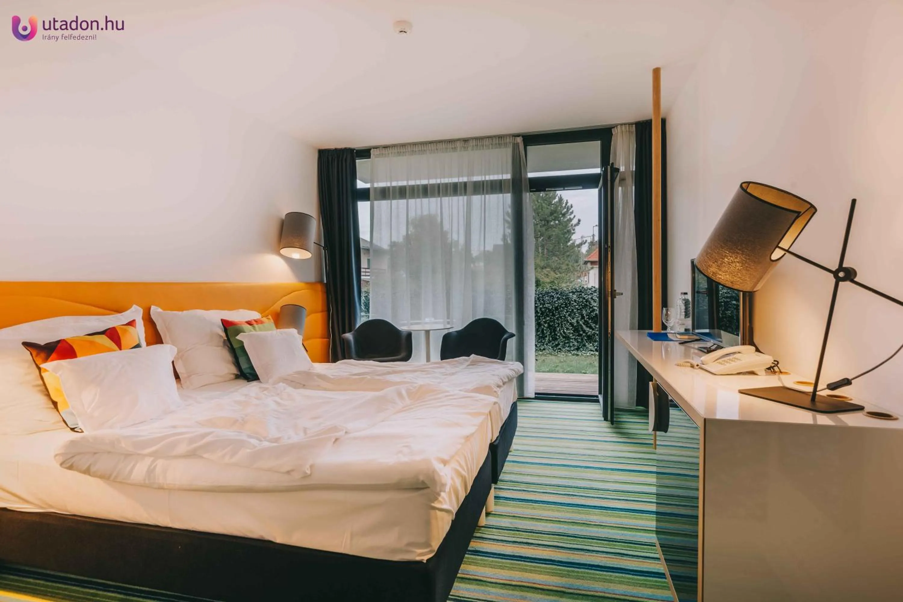 Bed in Fenyves Yacht Club Superior