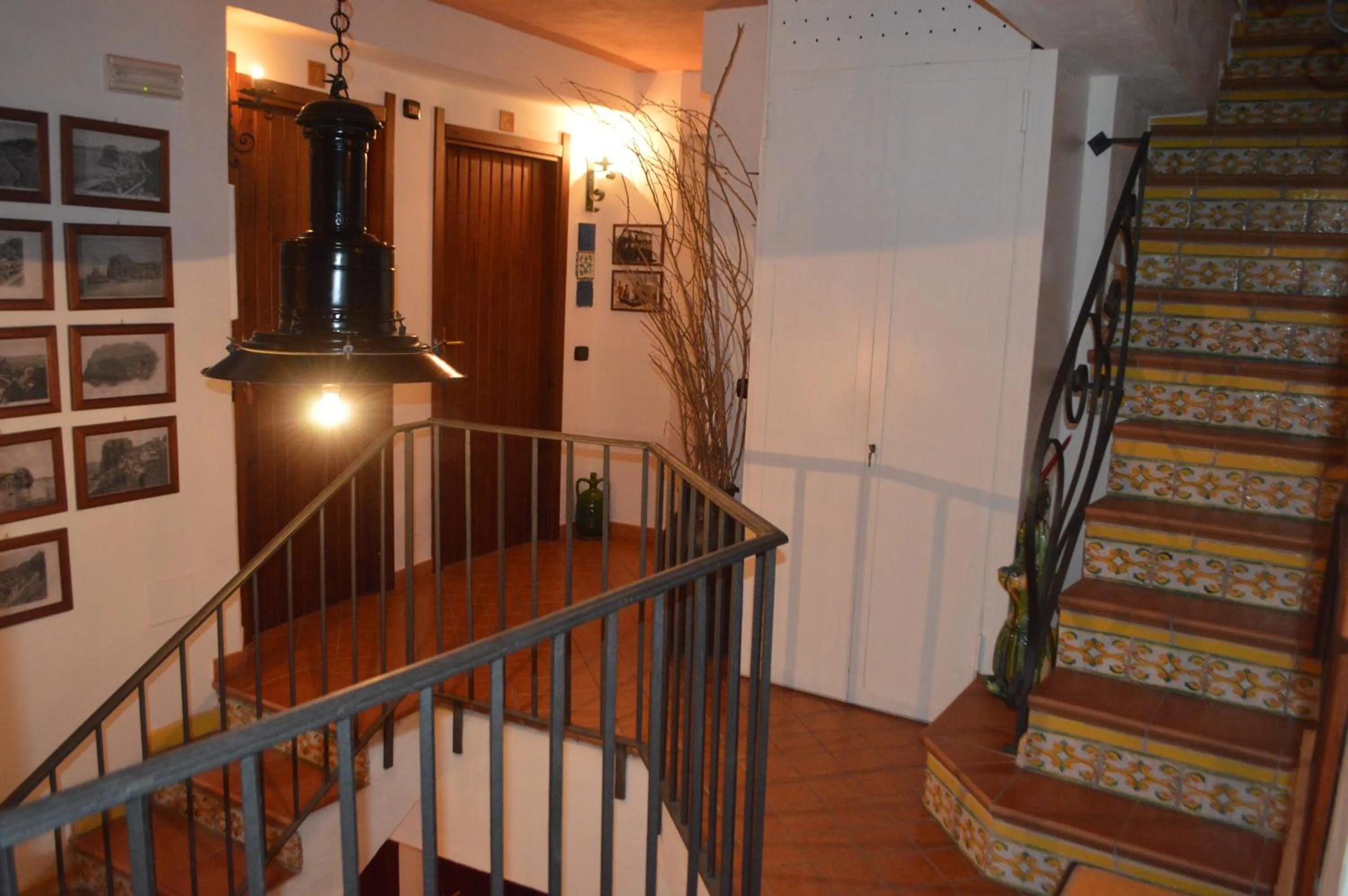 Other in La Locandiera affittacamere