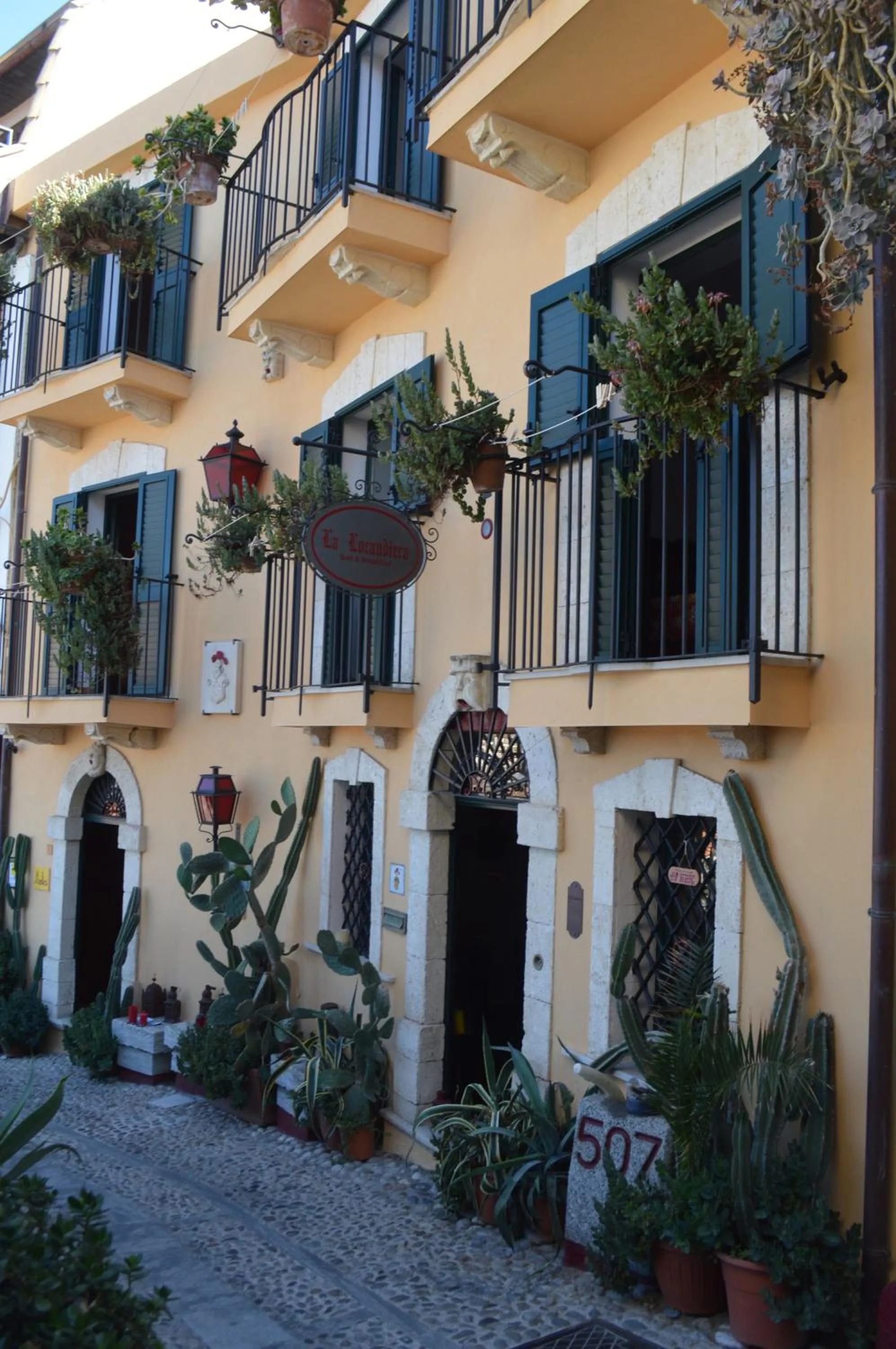 Street view in La Locandiera affittacamere