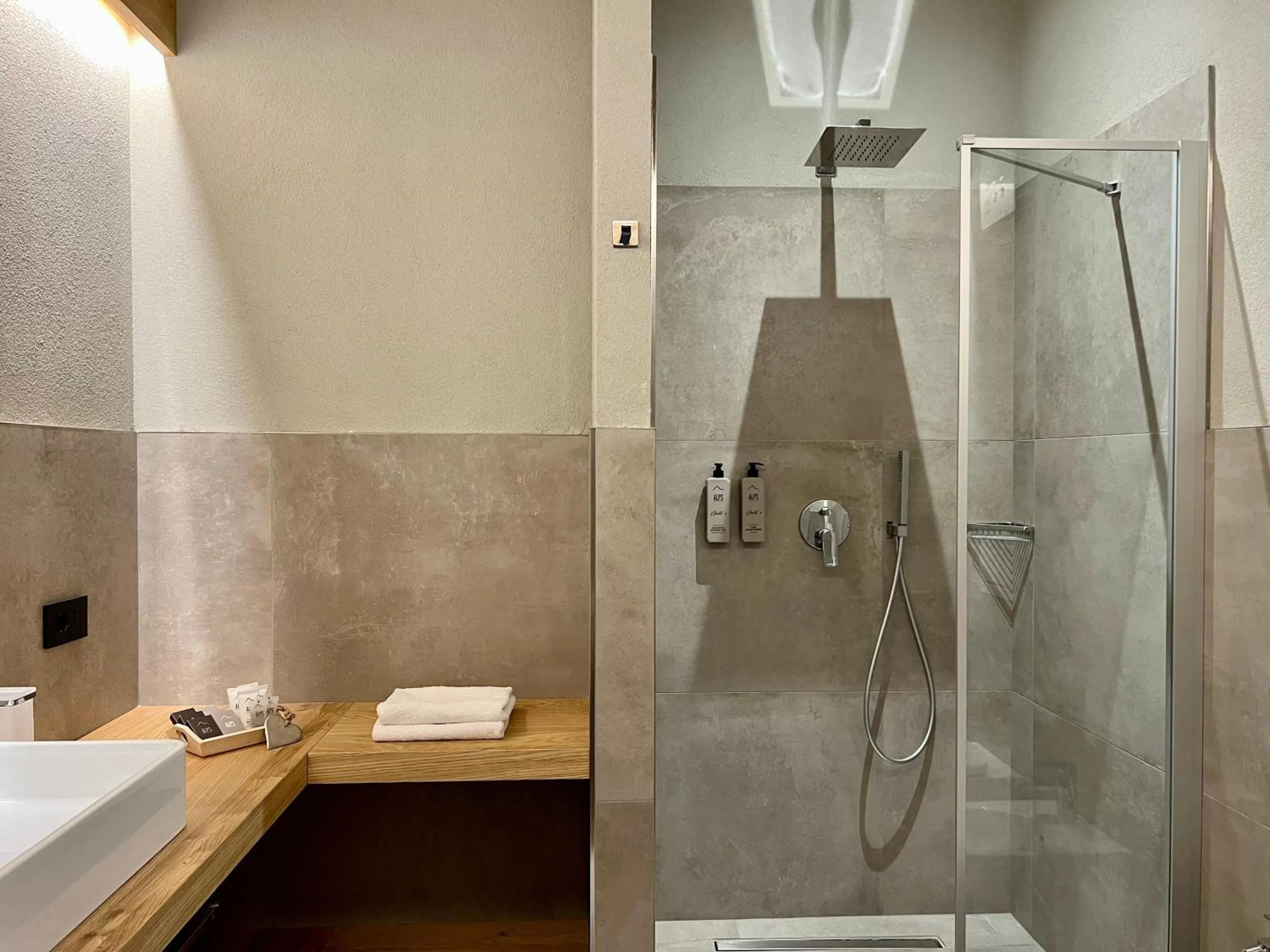 Shower in Hotel Galli's - Centro