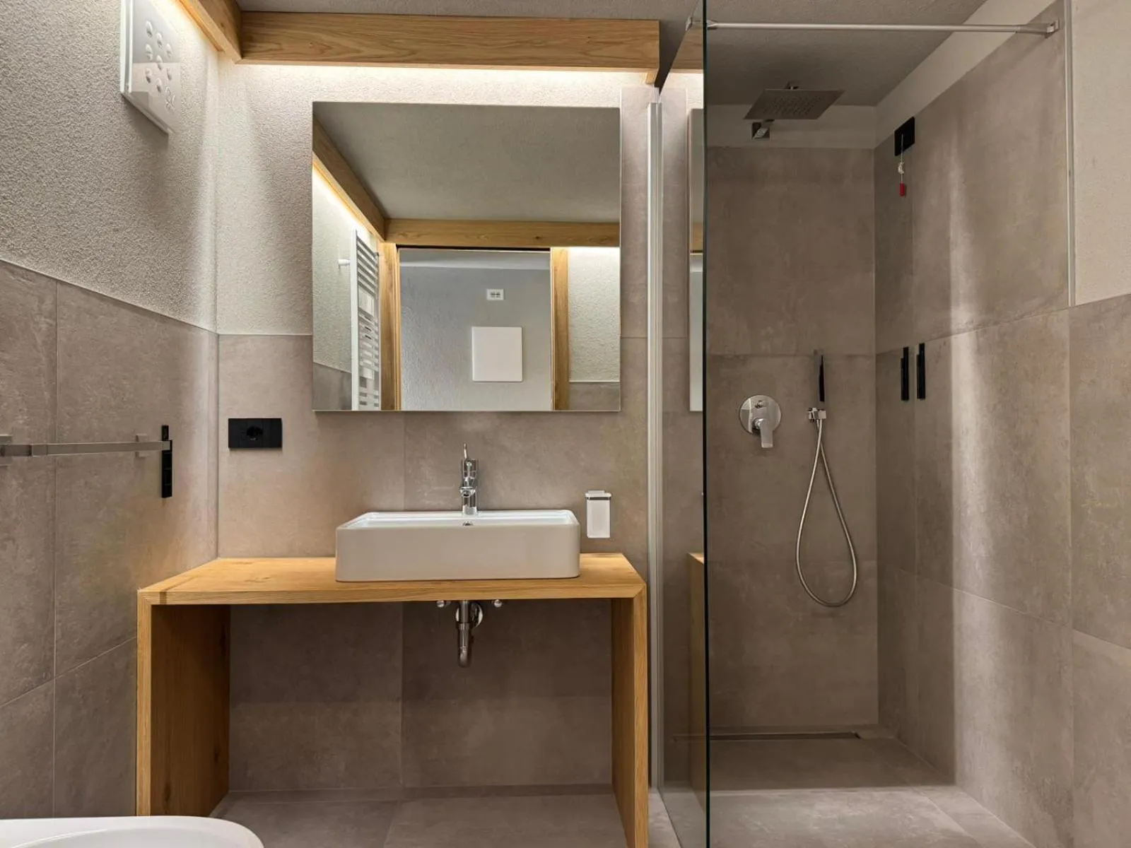 Shower in Hotel Galli's - Centro