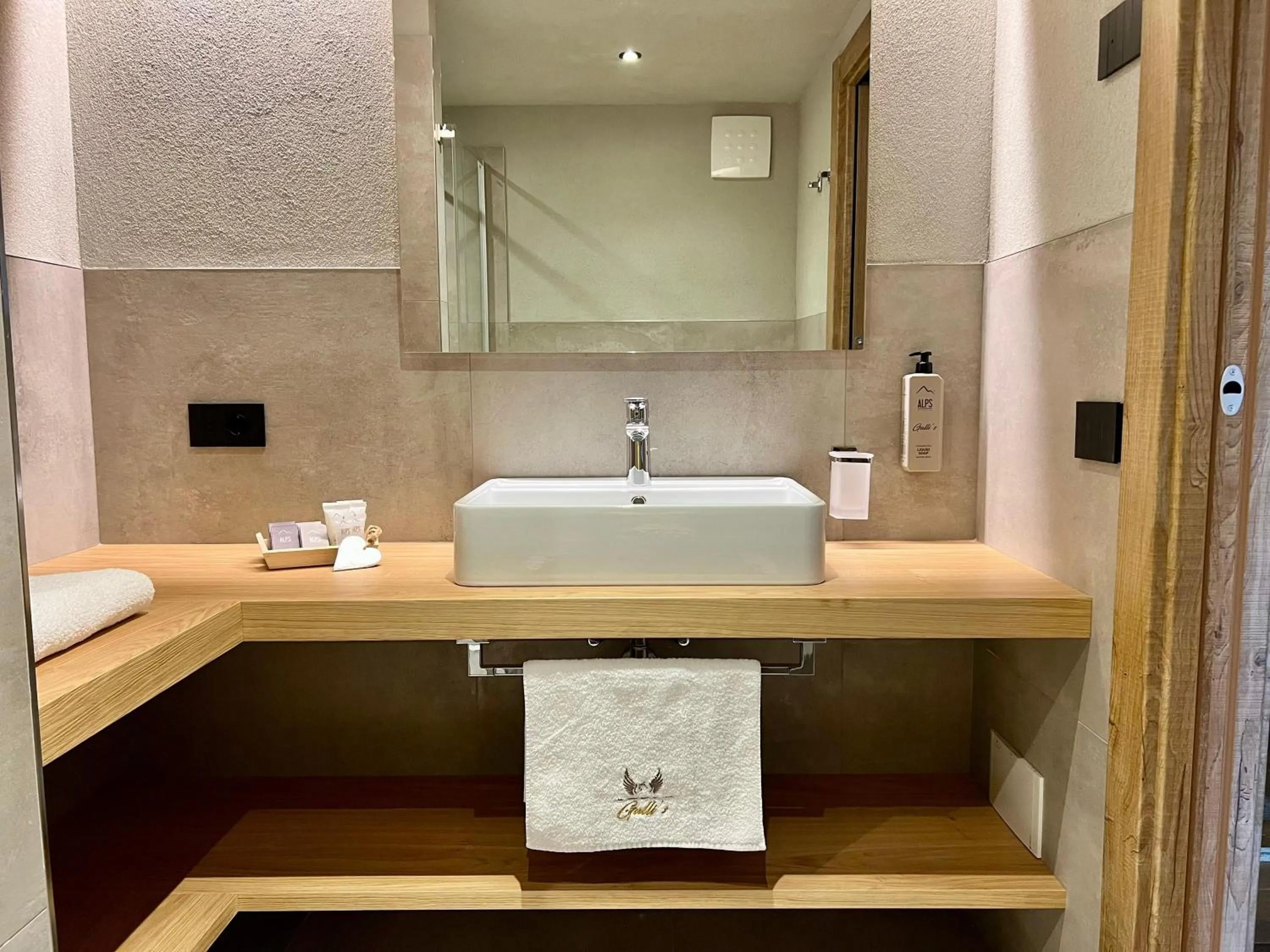 Bathroom in Hotel Galli's - Centro