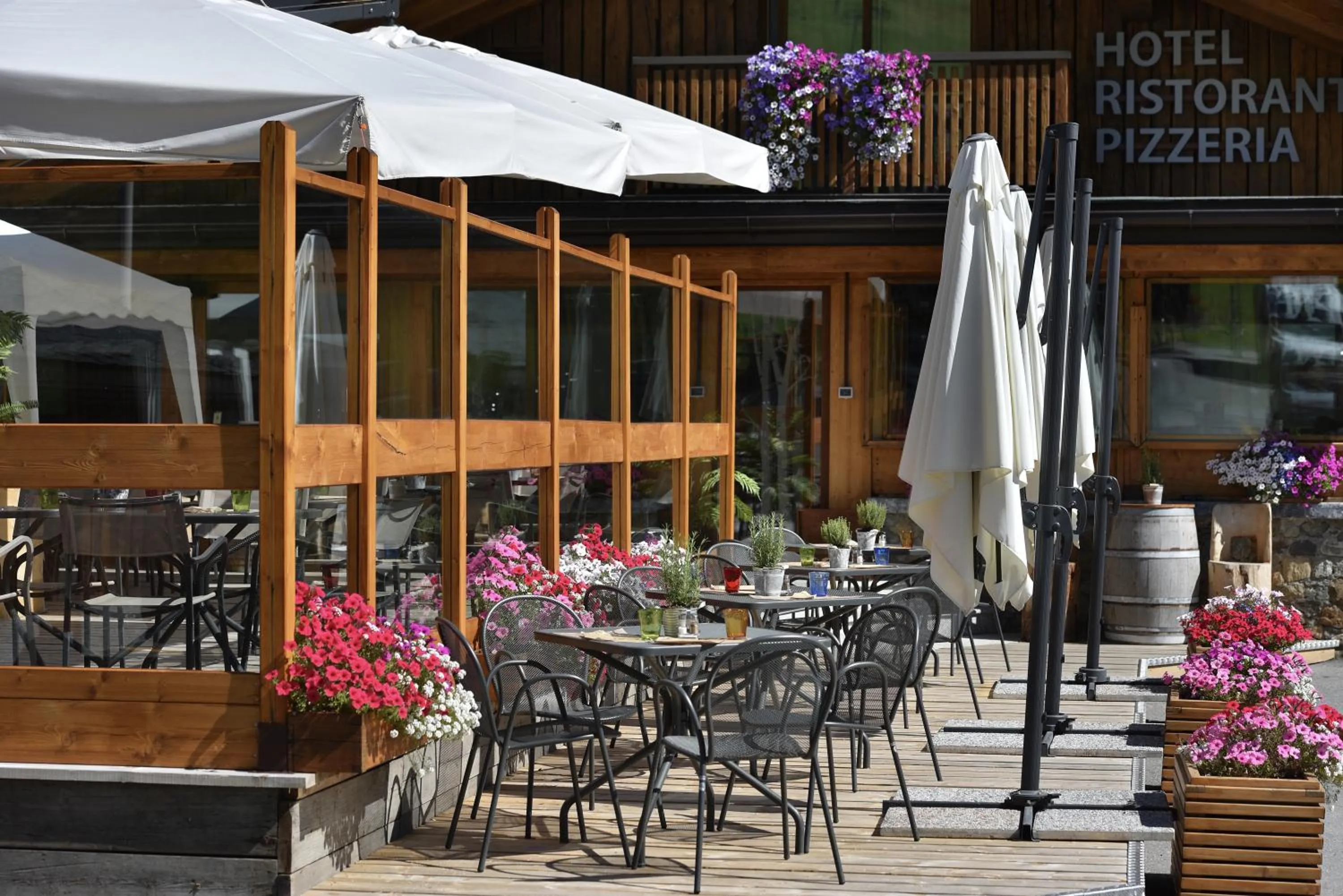 Restaurant/places to eat in Hotel Galli's - Centro