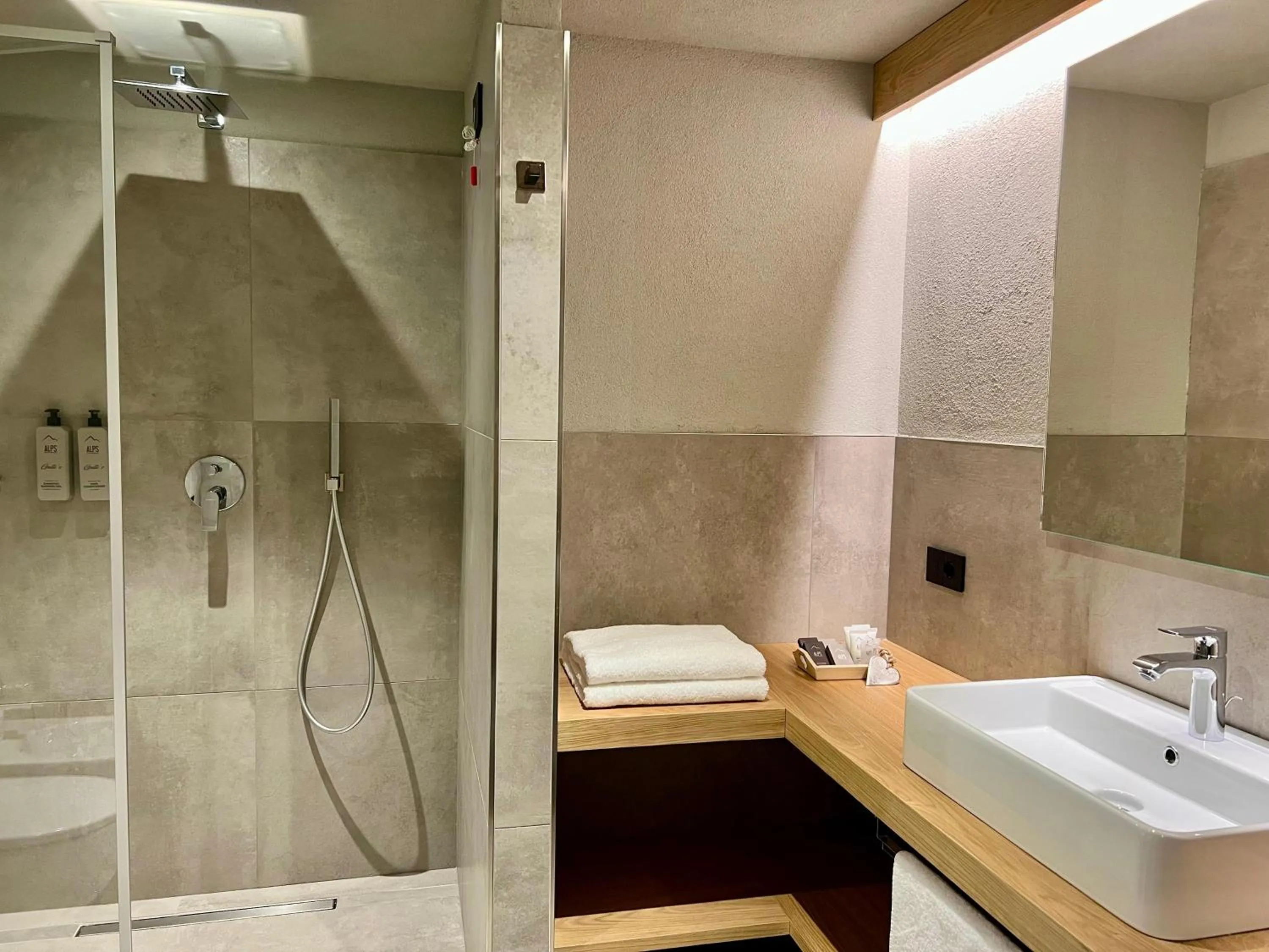 Shower in Hotel Galli's - Centro