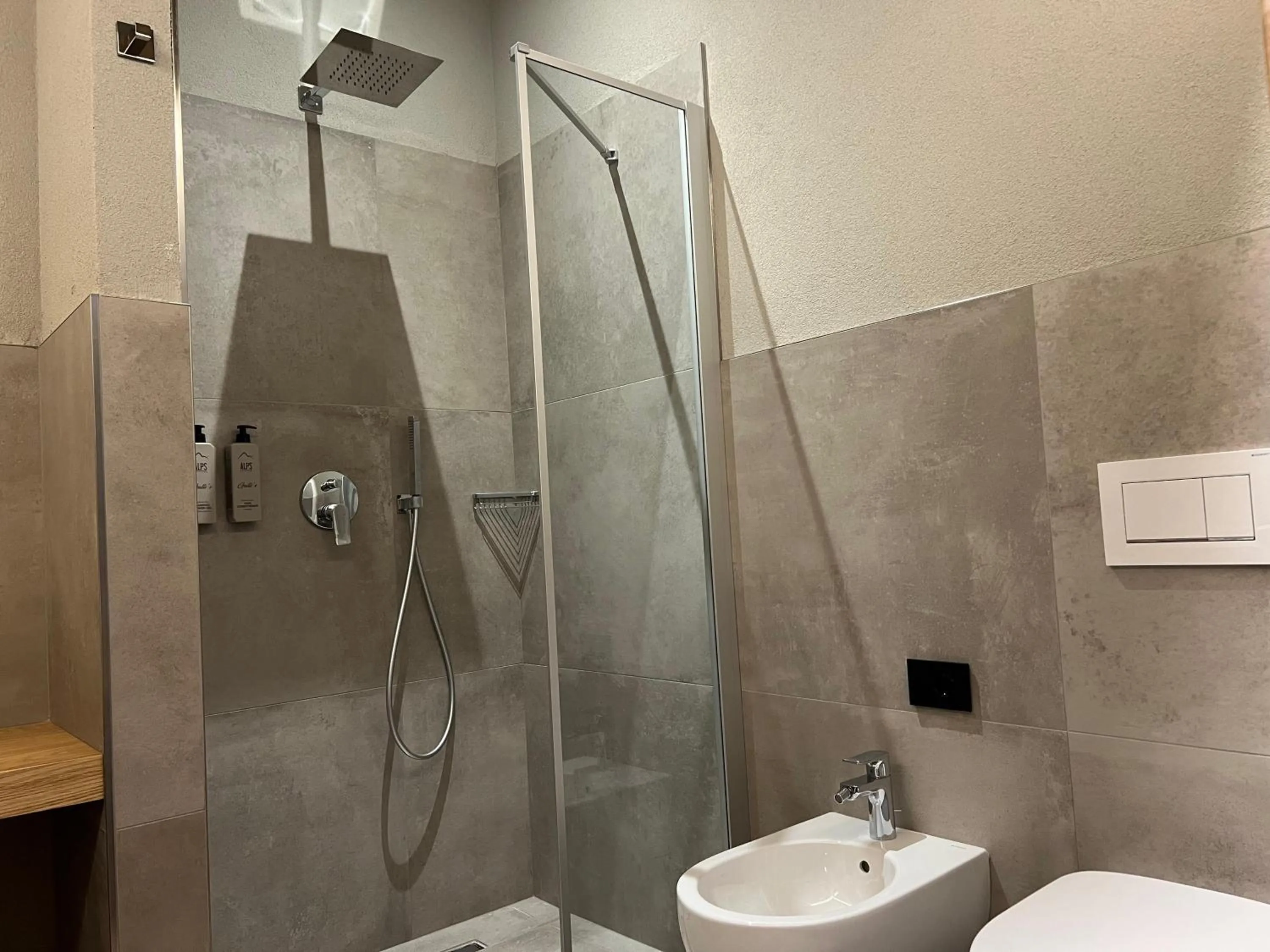 Shower in Hotel Galli's - Centro