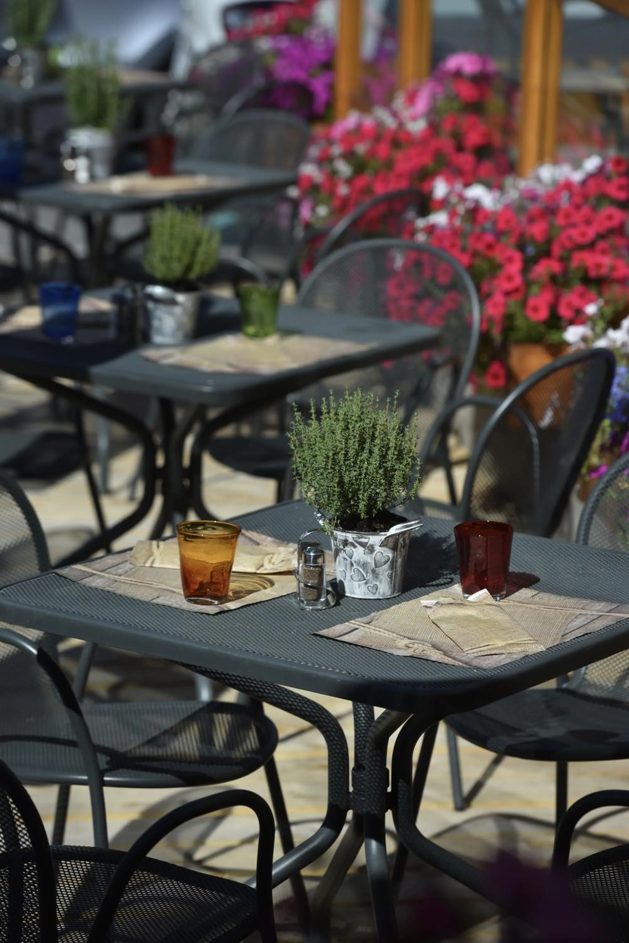 Restaurant/places to eat in Hotel Galli's - Centro