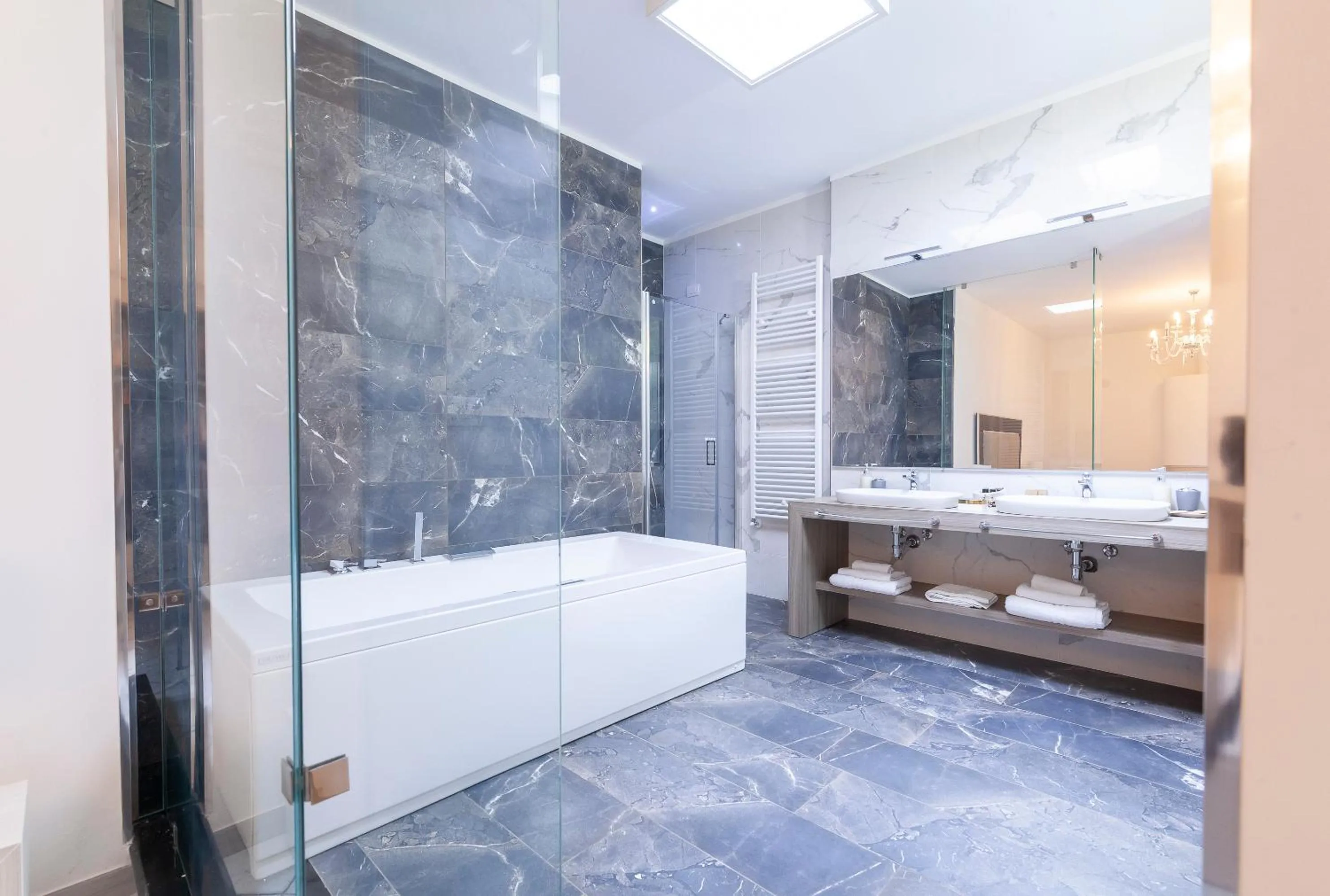 Bathroom in Relais Regina Rosanna