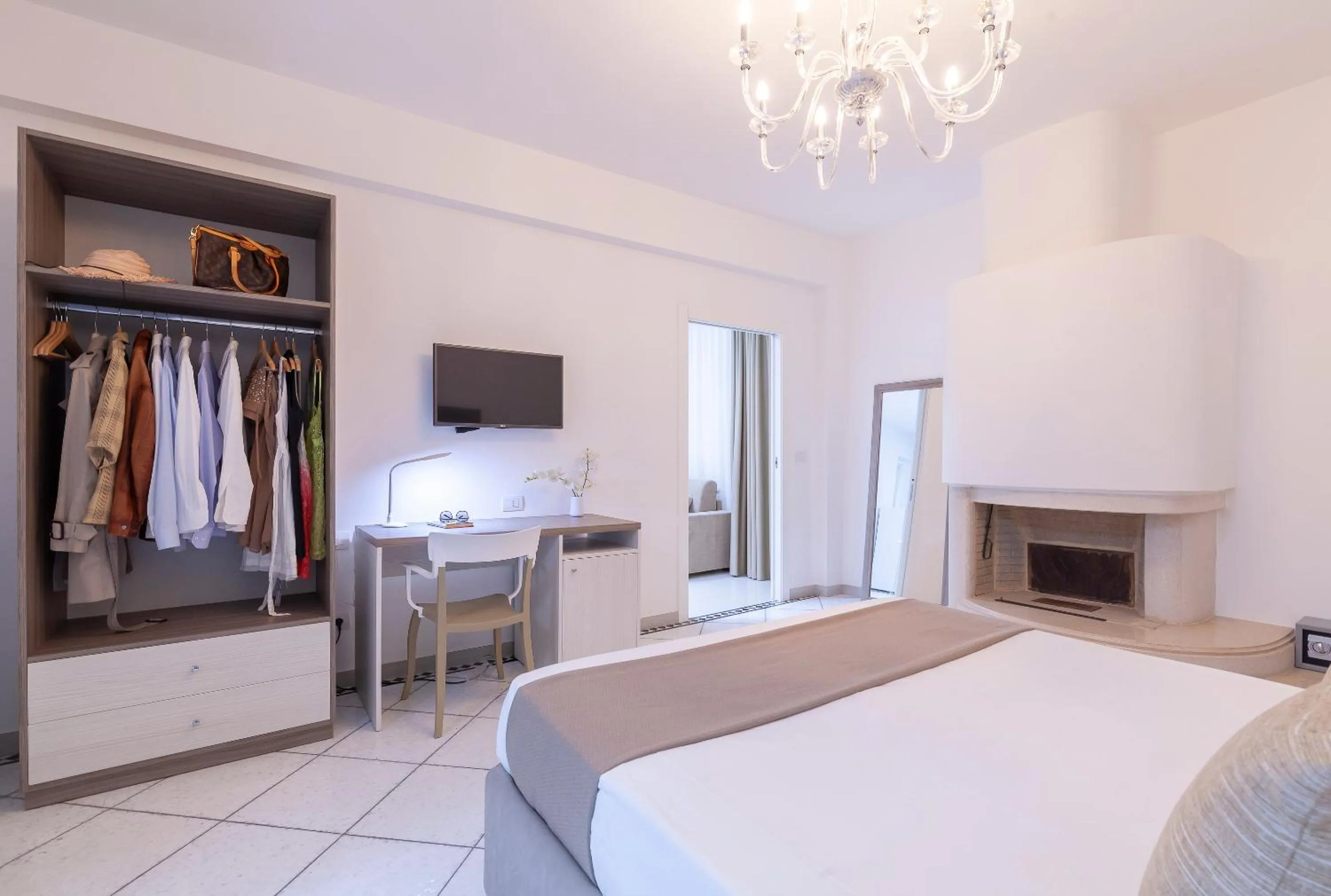 Photo of the whole room, Bed in Relais Regina Rosanna