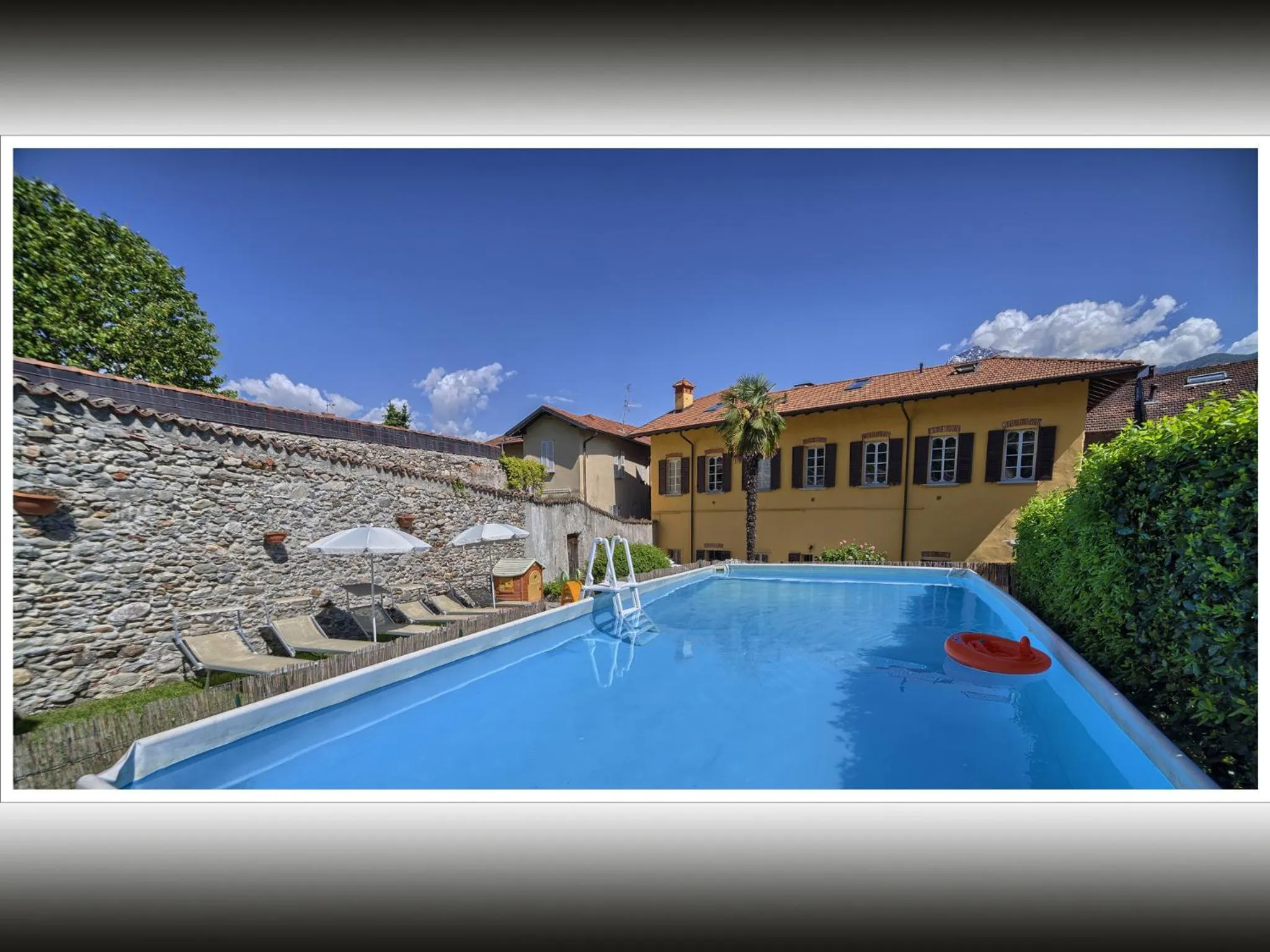 Swimming pool in VILLA VINICIA, pool, jacuzzi, airco