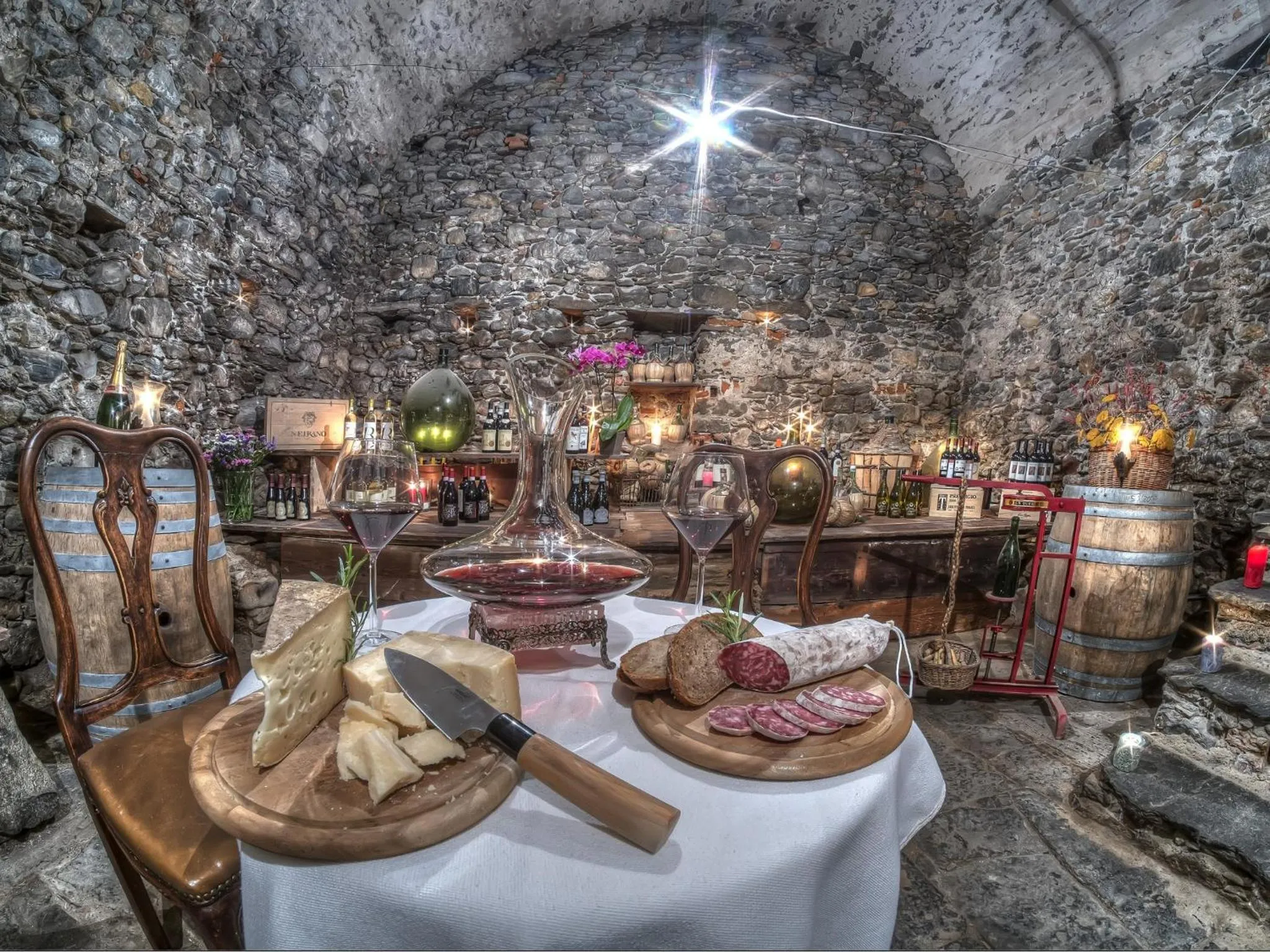 Alcoholic drinks in VILLA VINICIA, pool, jacuzzi, airco