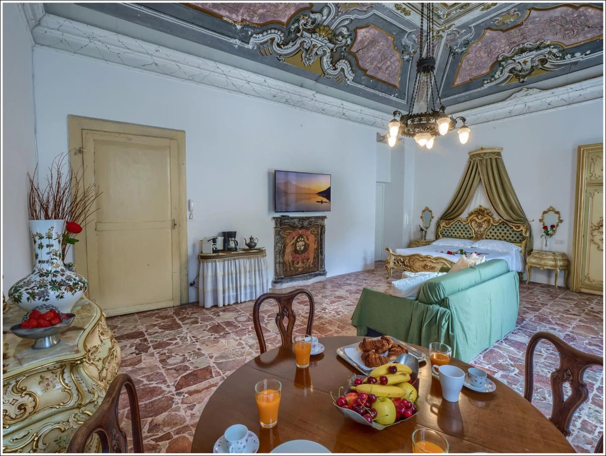 VILLA VINICIA, pool, jacuzzi, airco