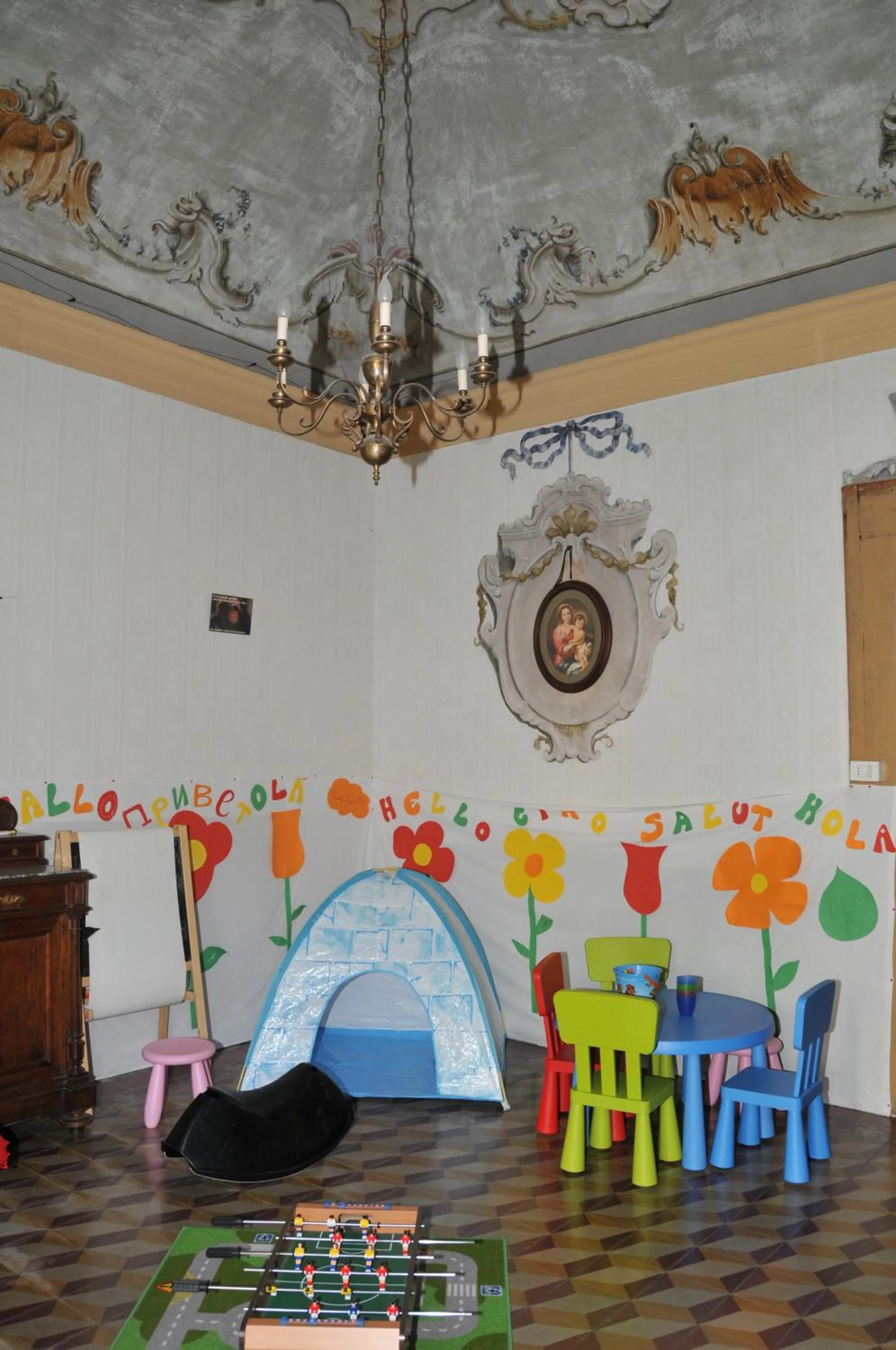 Children play ground in VILLA VINICIA, pool, jacuzzi, airco