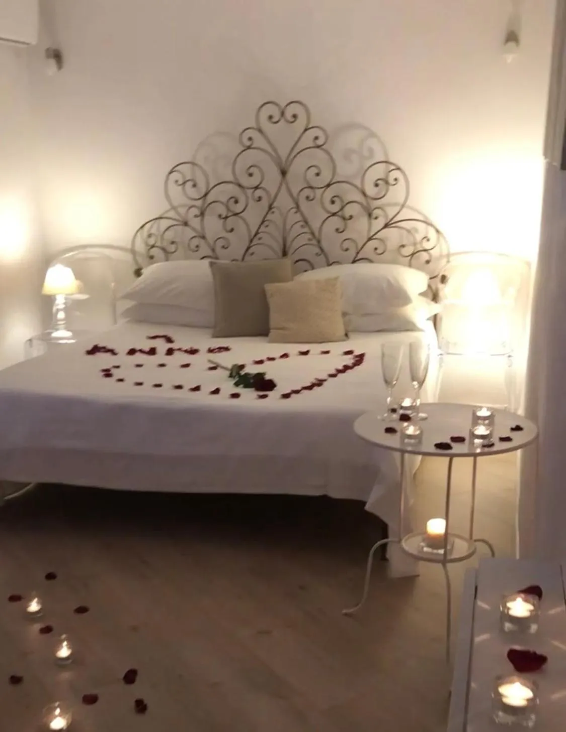 Bed in VILLA VINICIA, pool, jacuzzi, airco