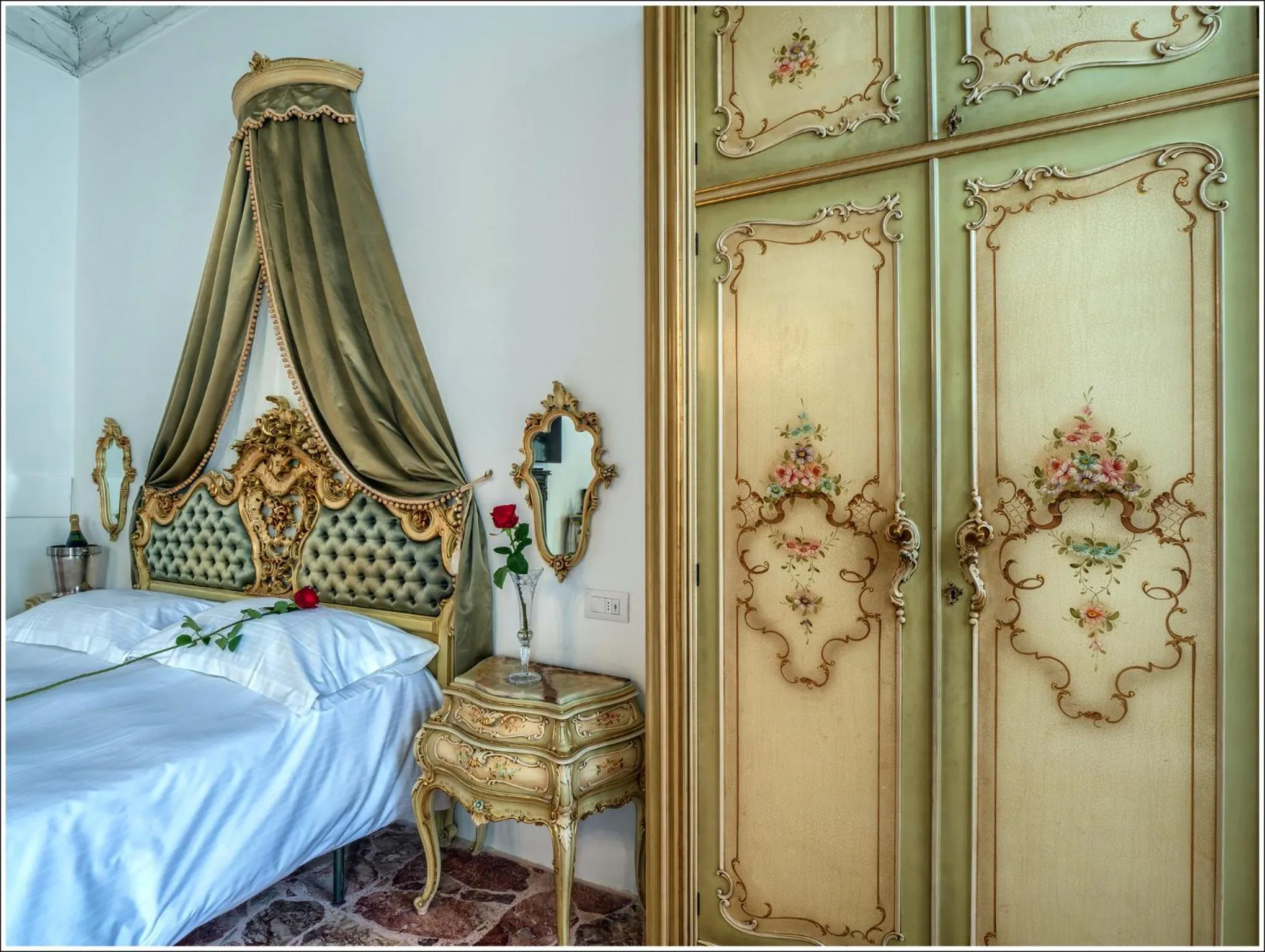 Bed in VILLA VINICIA, pool, jacuzzi, airco