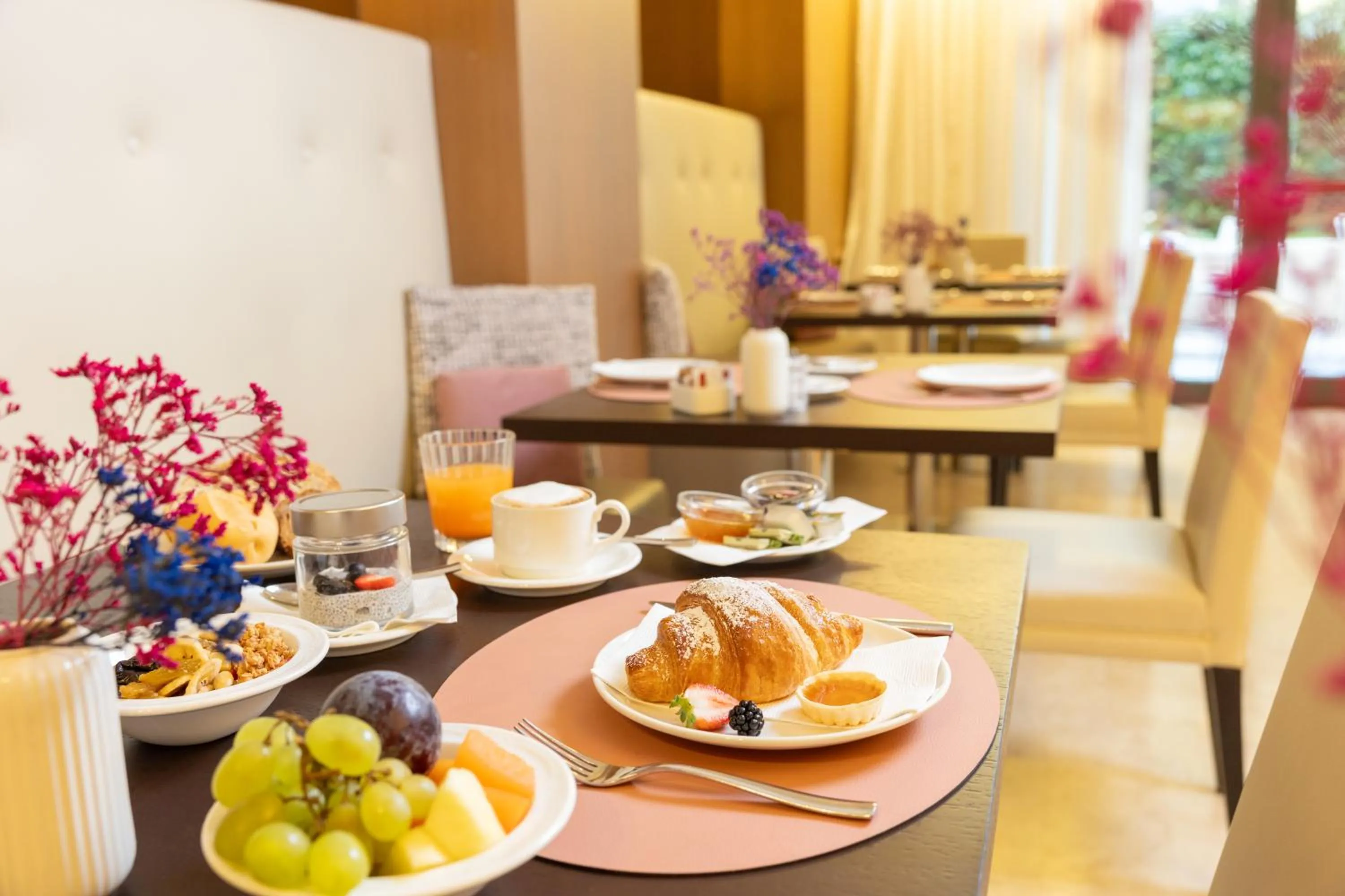 Breakfast in Laguna Palace Hotel Grado