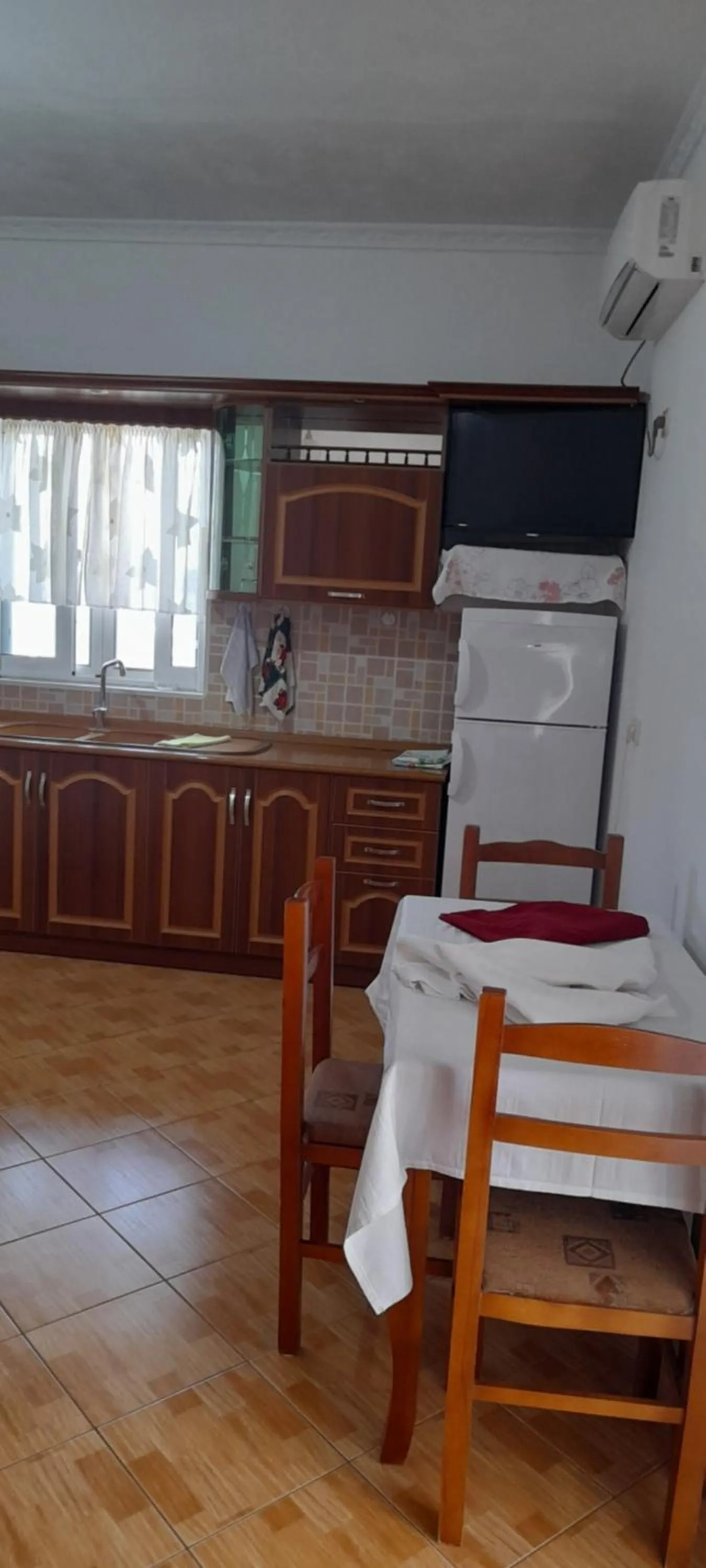 Dining area in Vila Florand Sela