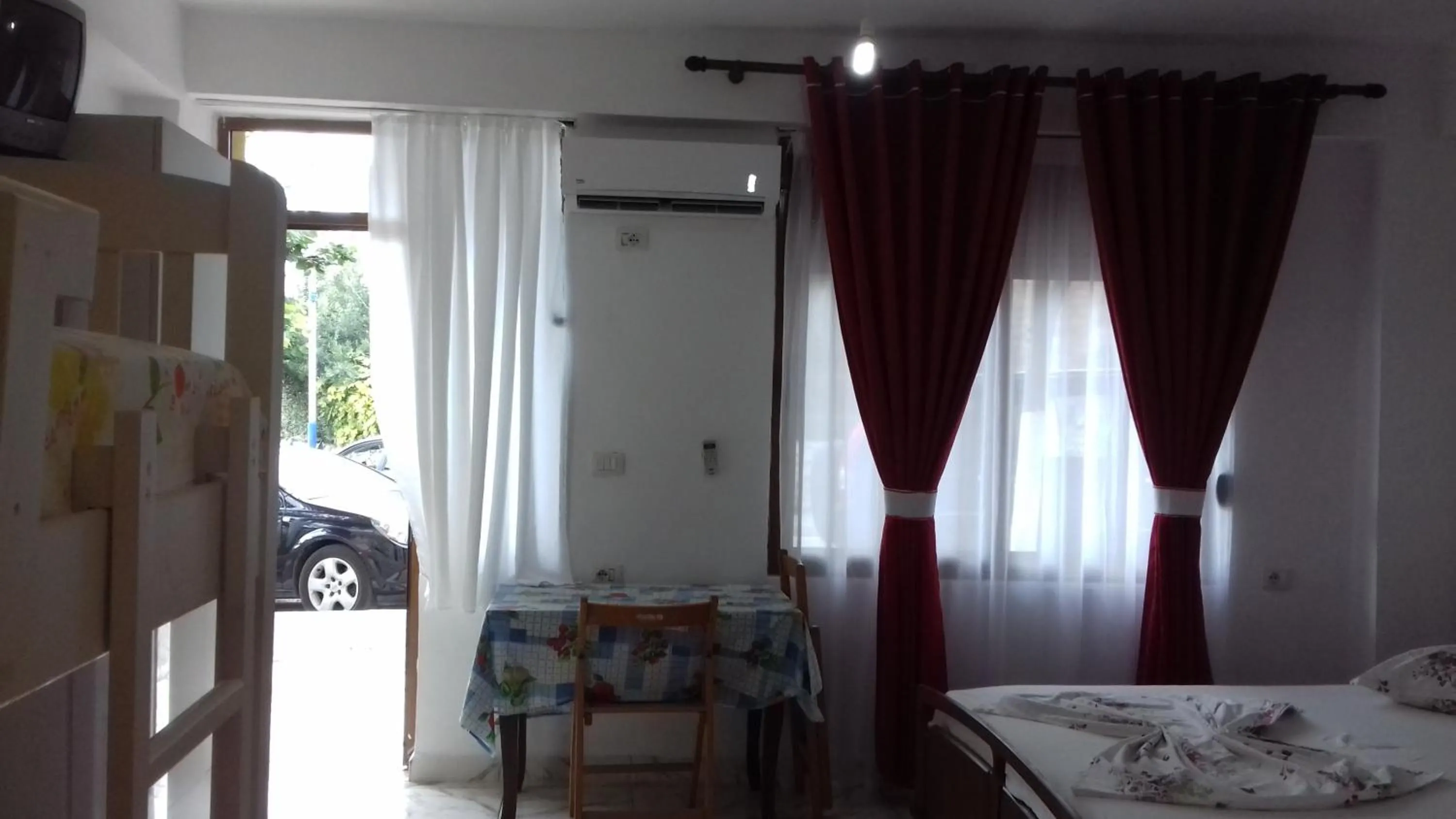 Dining area, Bed in Vila Florand Sela